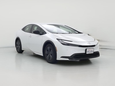 White 2024 Toyota Prius LE