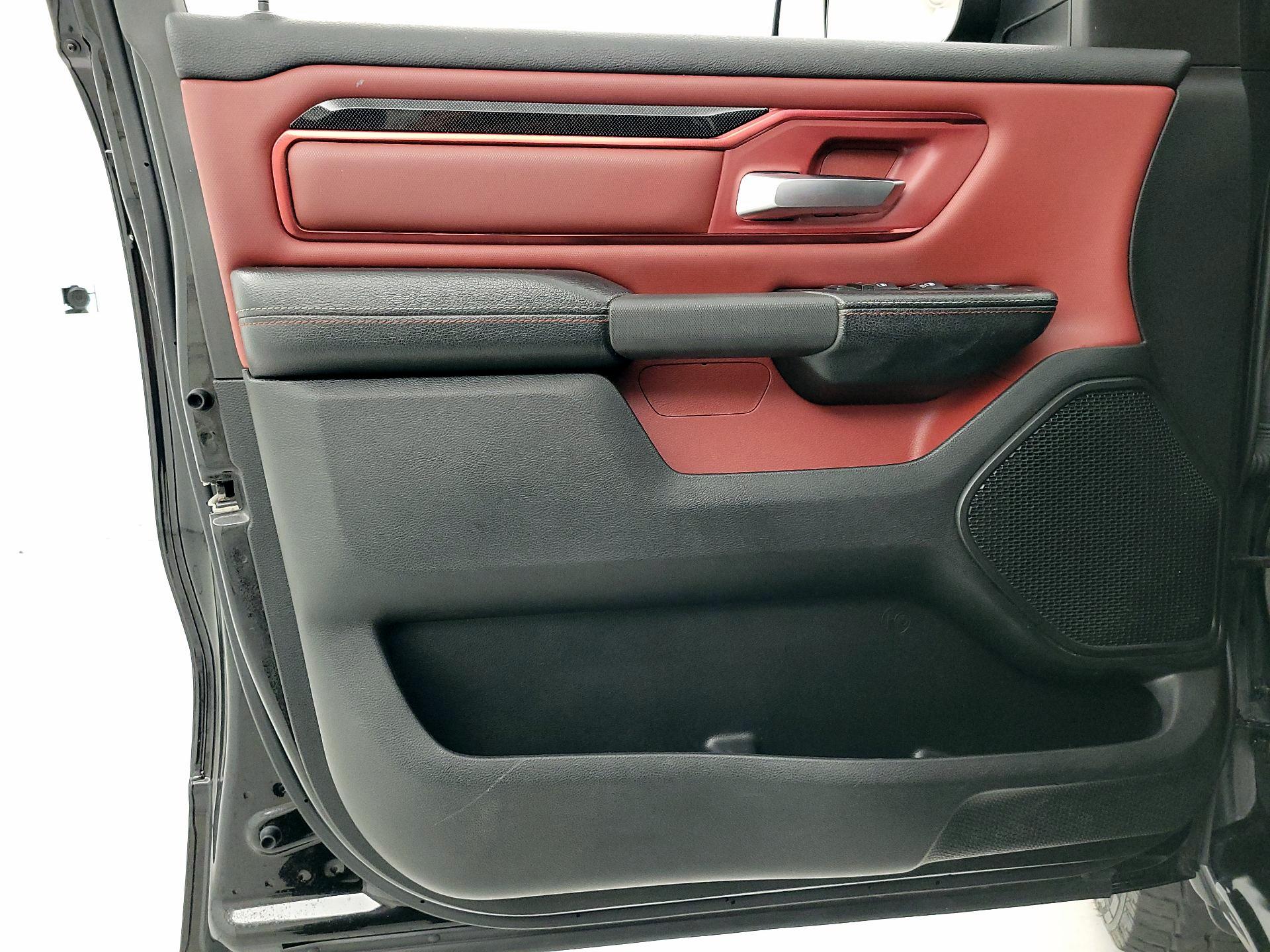 Thumbnail: 2019 RAM 1500 - 12