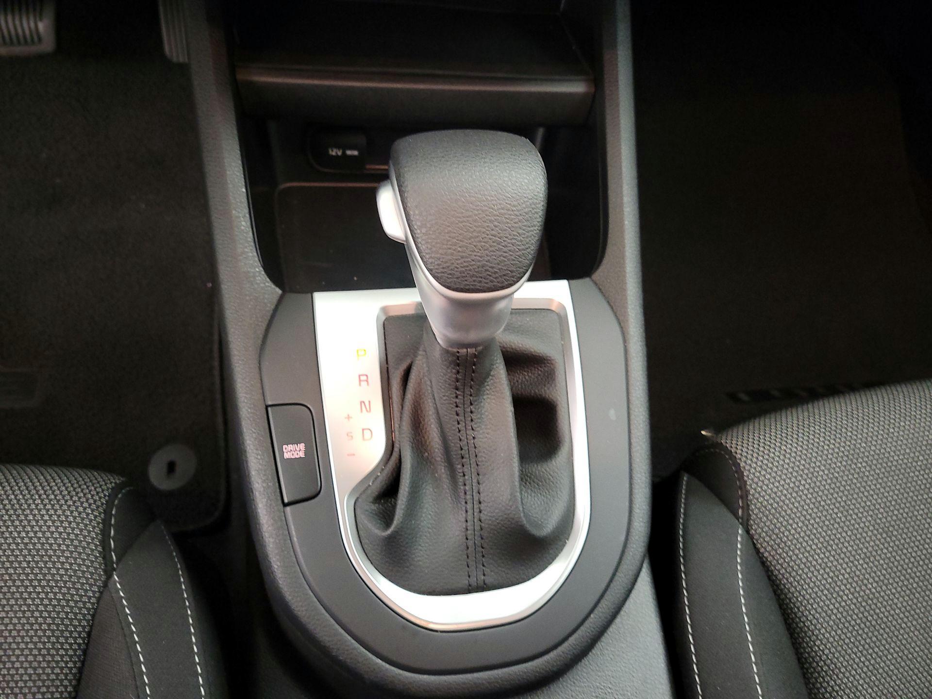 Thumbnail: 2023 Kia Forte - 16