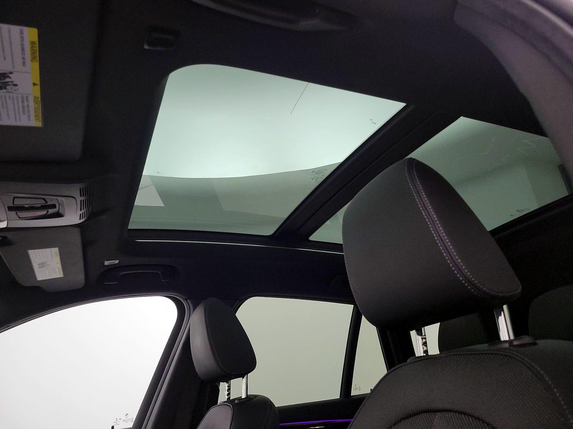 Thumbnail: 2021 BMW X1 - 17