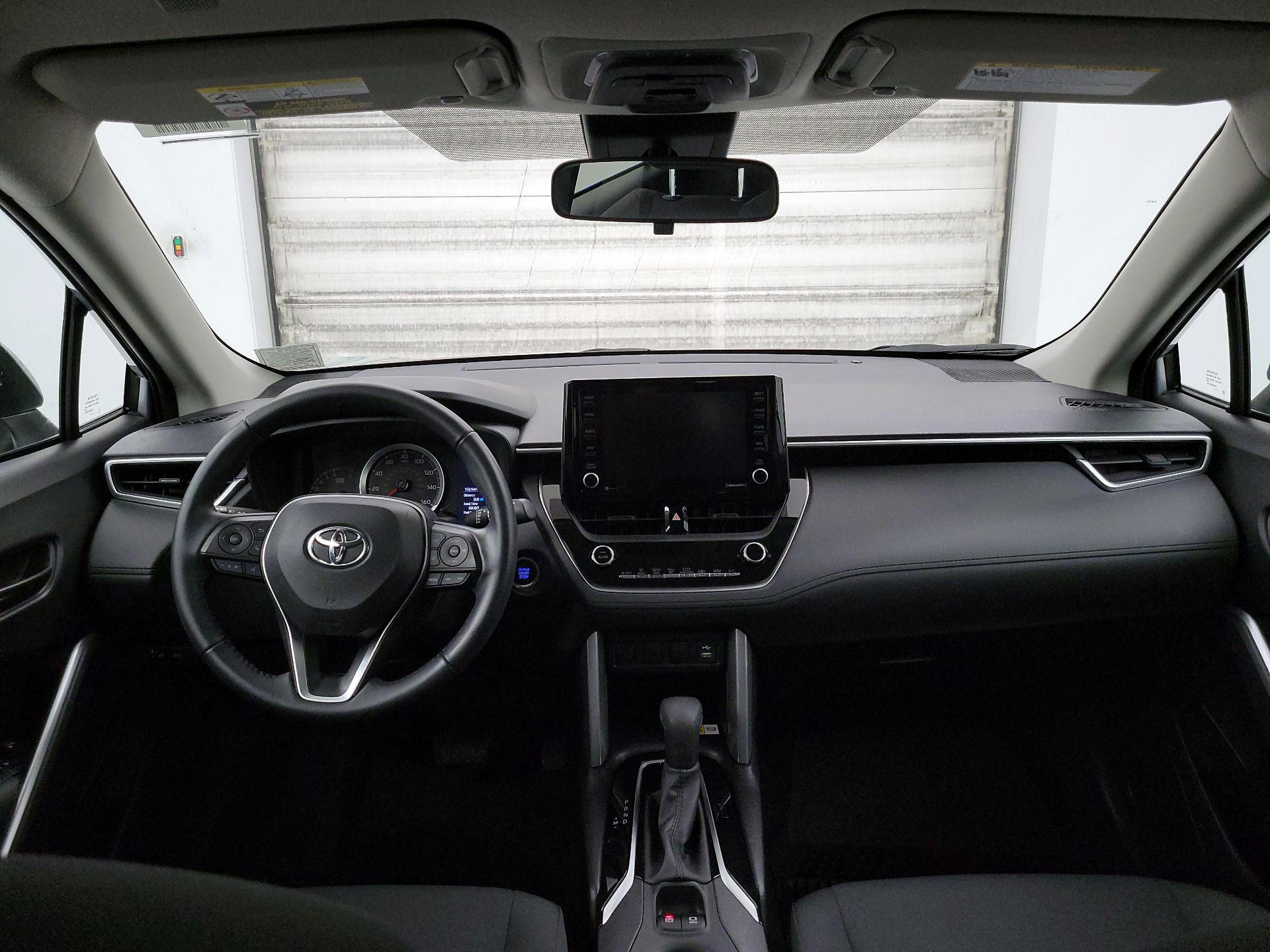 Thumbnail: 2022 Toyota Corolla Cross - 9