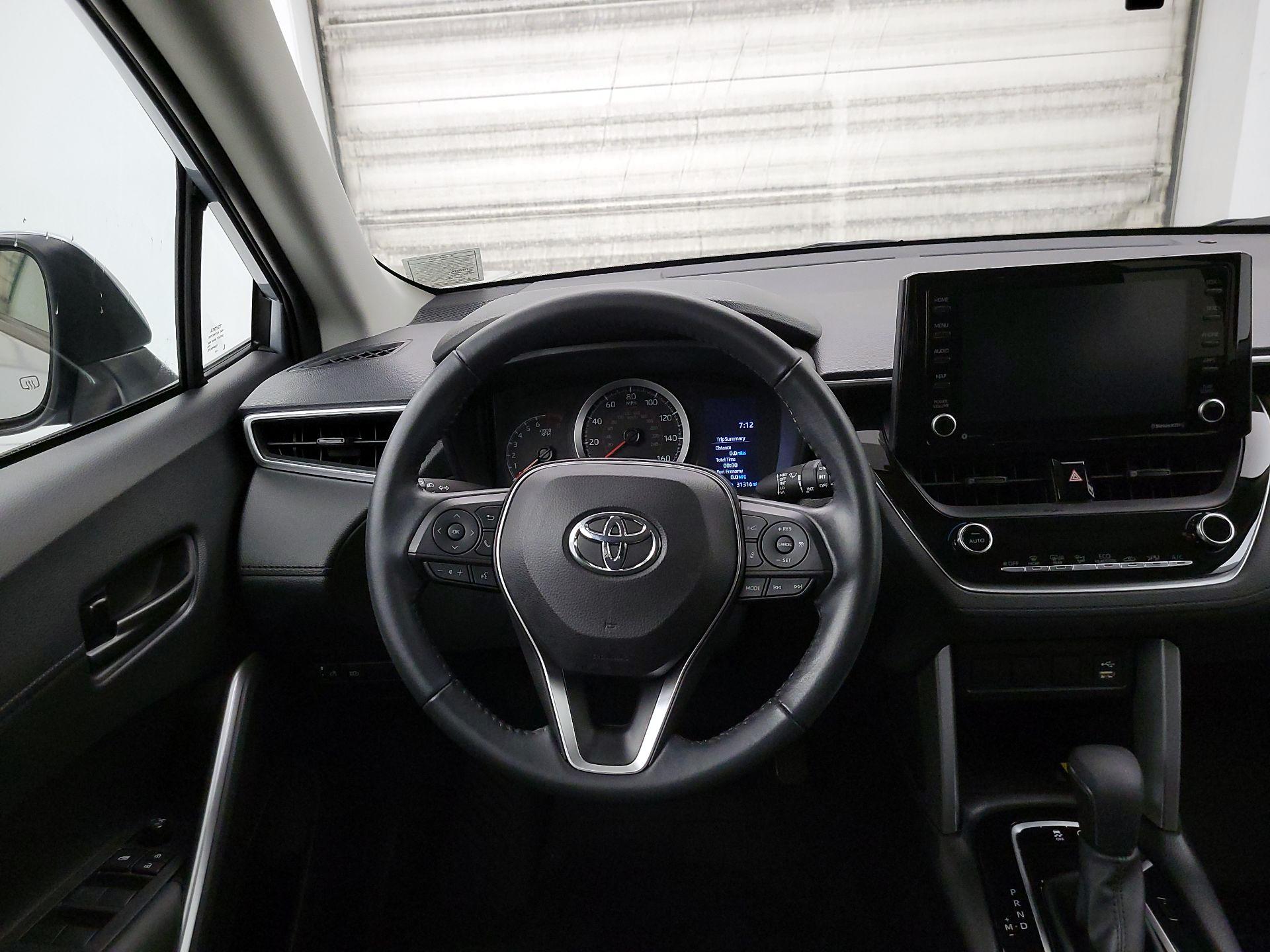 Thumbnail: 2022 Toyota Corolla Cross - 10