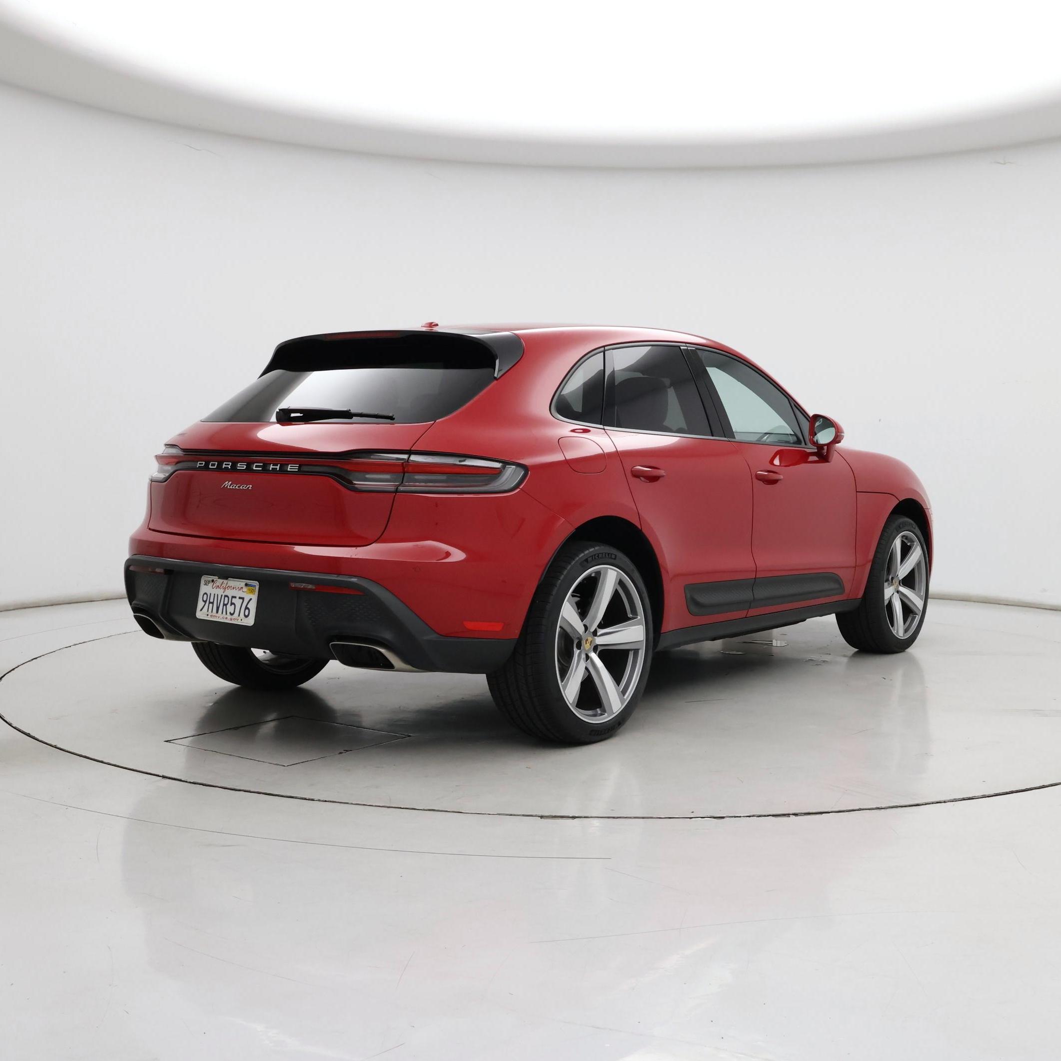 Thumbnail: 2023 Porsche Macan - 8
