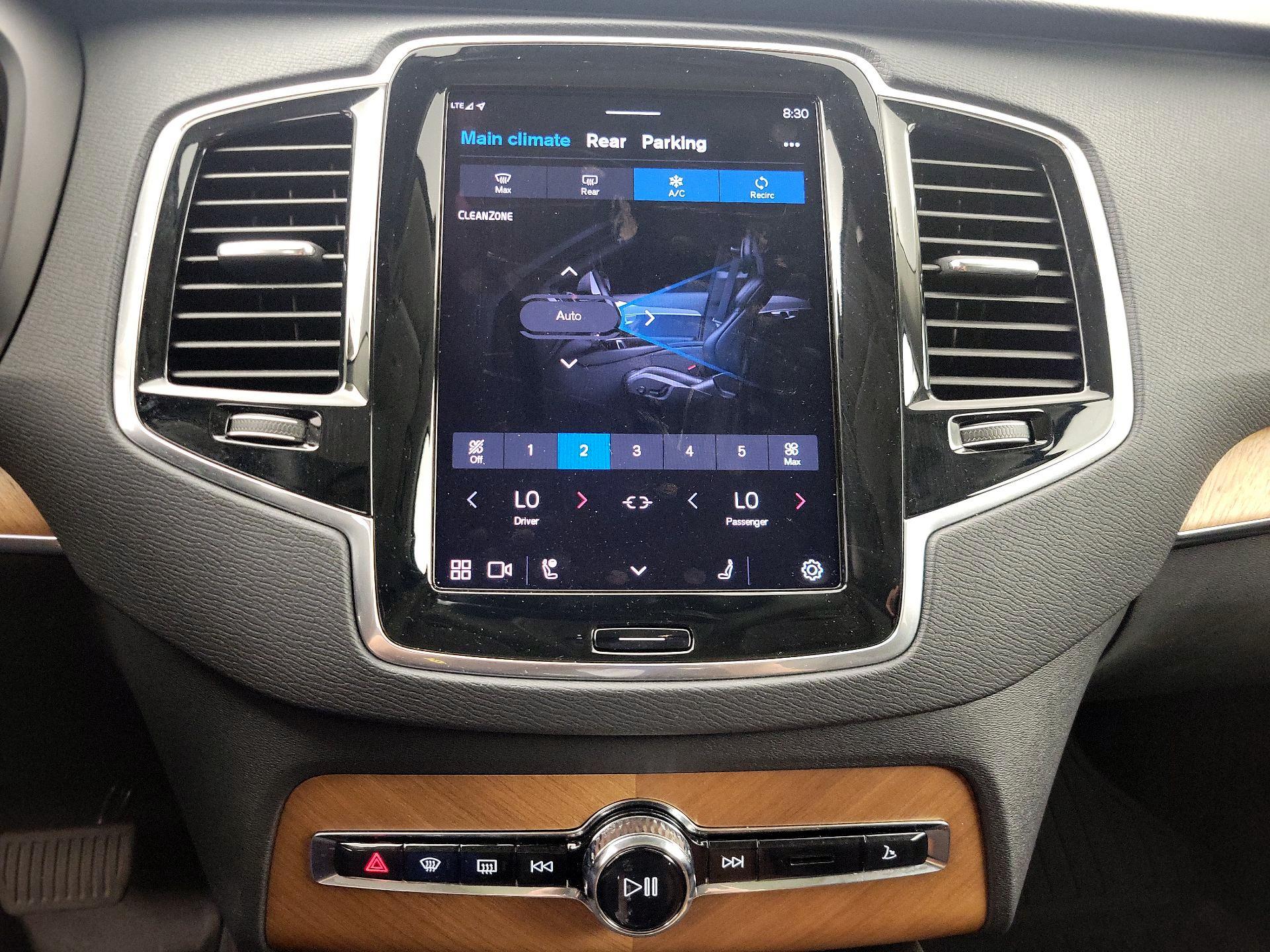 Thumbnail: 2023 Volvo XC90 - 17