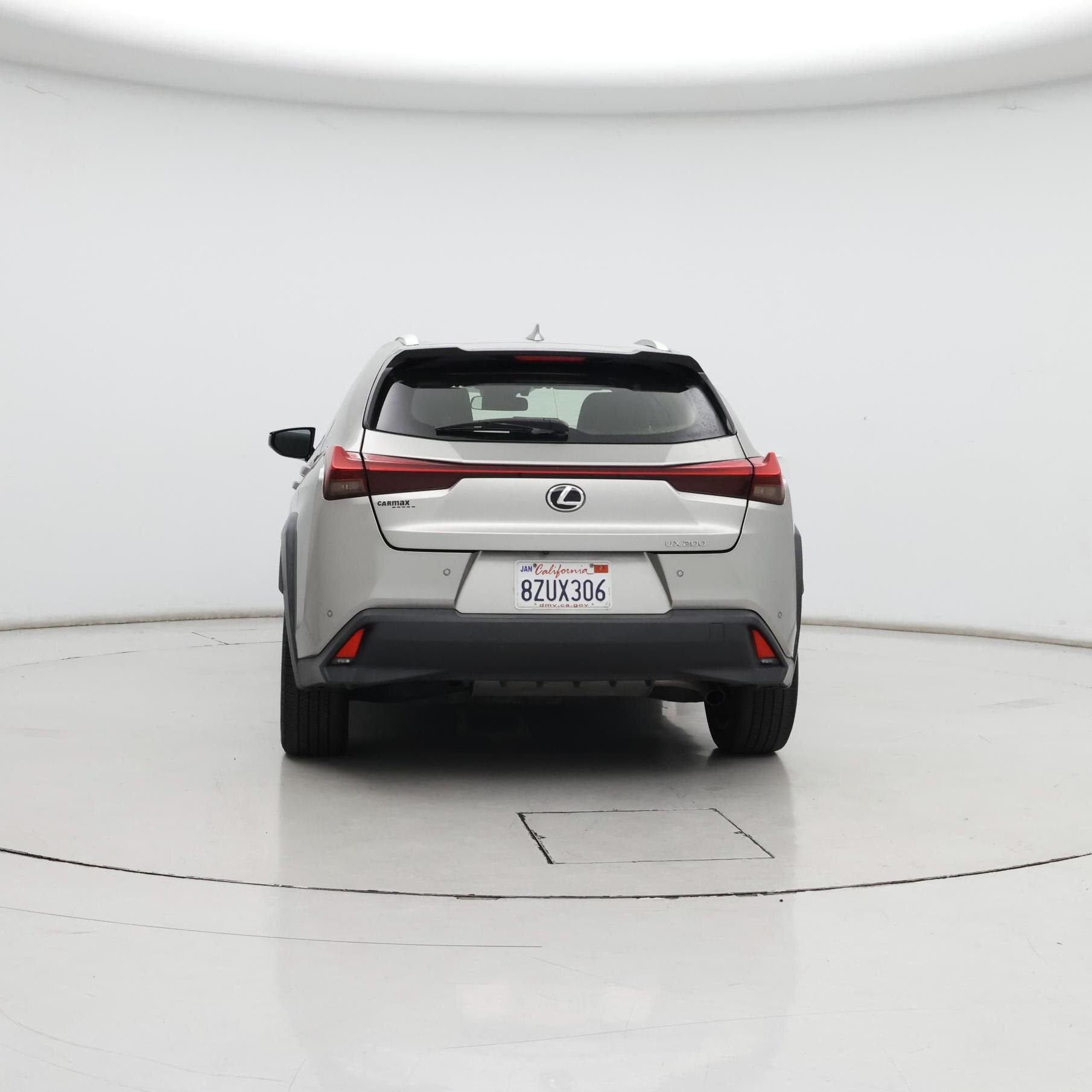 Thumbnail: 2022 Lexus UX - 6