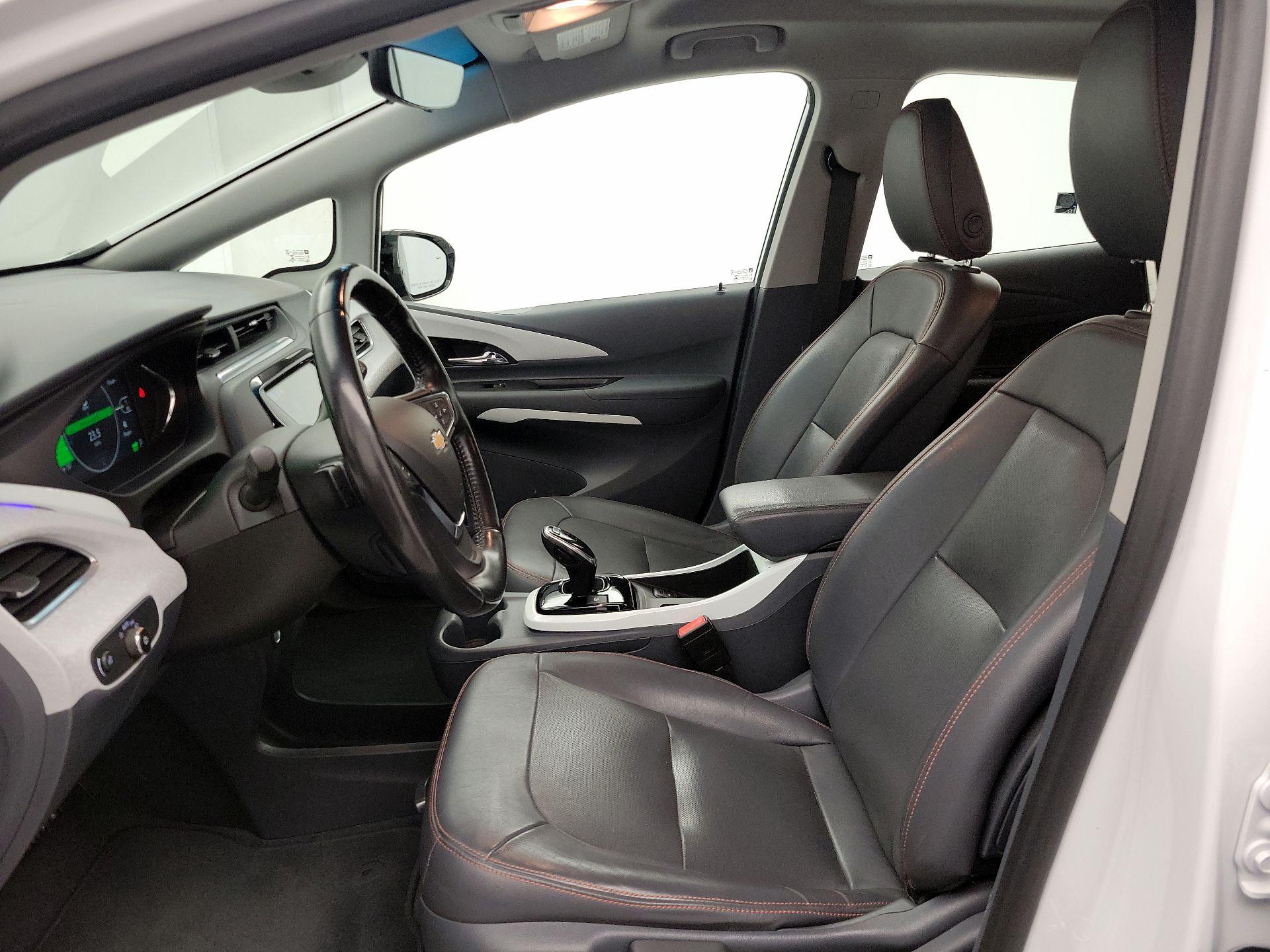 Thumbnail: 2021 Chevrolet Bolt EV - 11