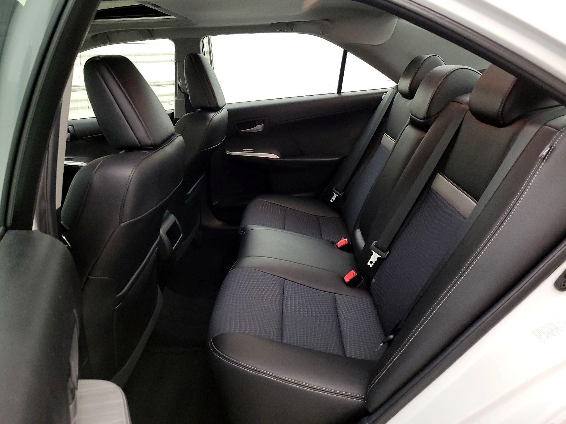 Thumbnail: 2014 Toyota Camry - 19