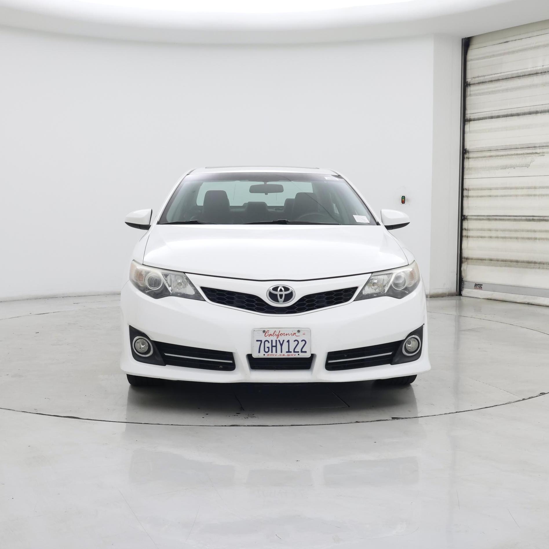 Thumbnail: 2014 Toyota Camry - 5