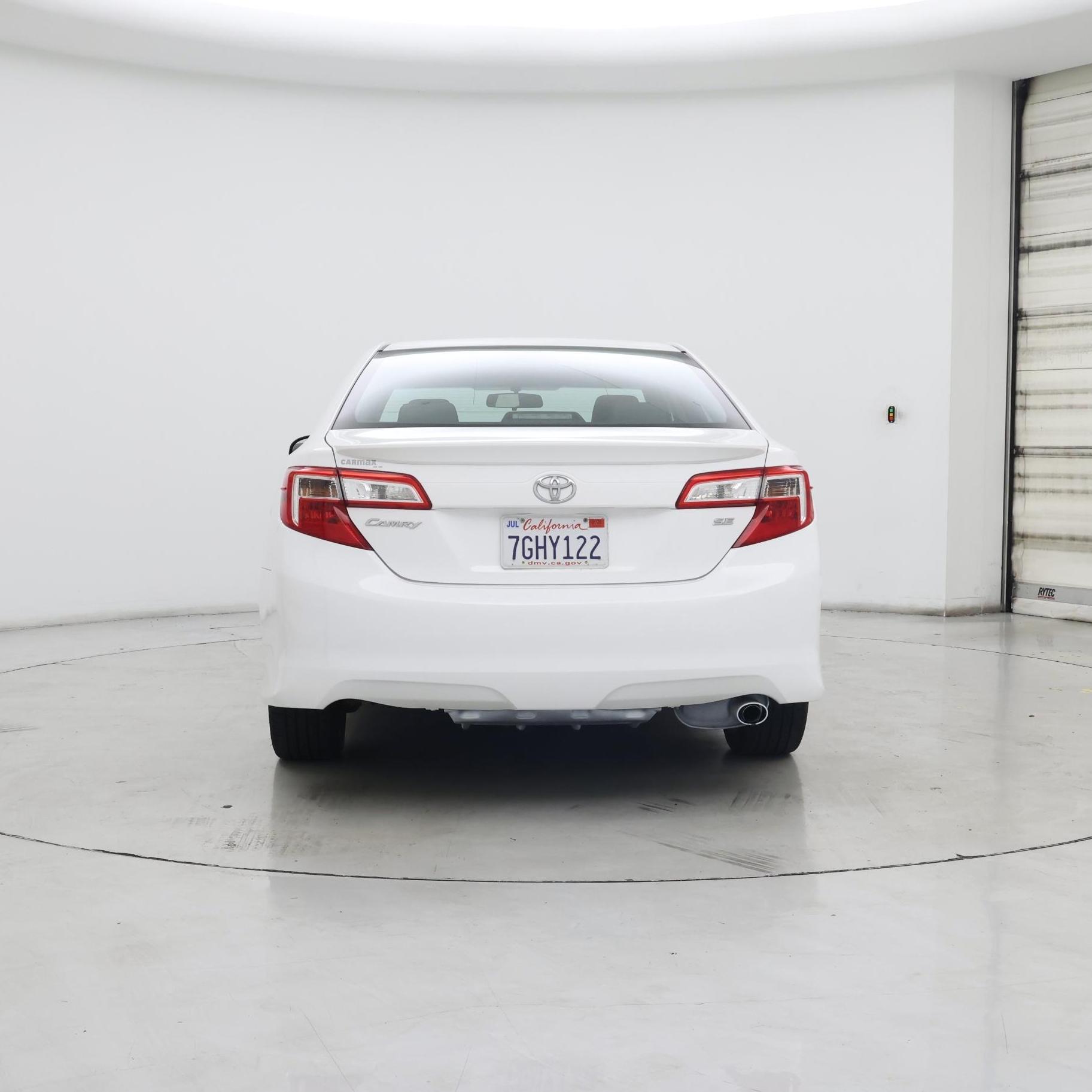 Thumbnail: 2014 Toyota Camry - 6