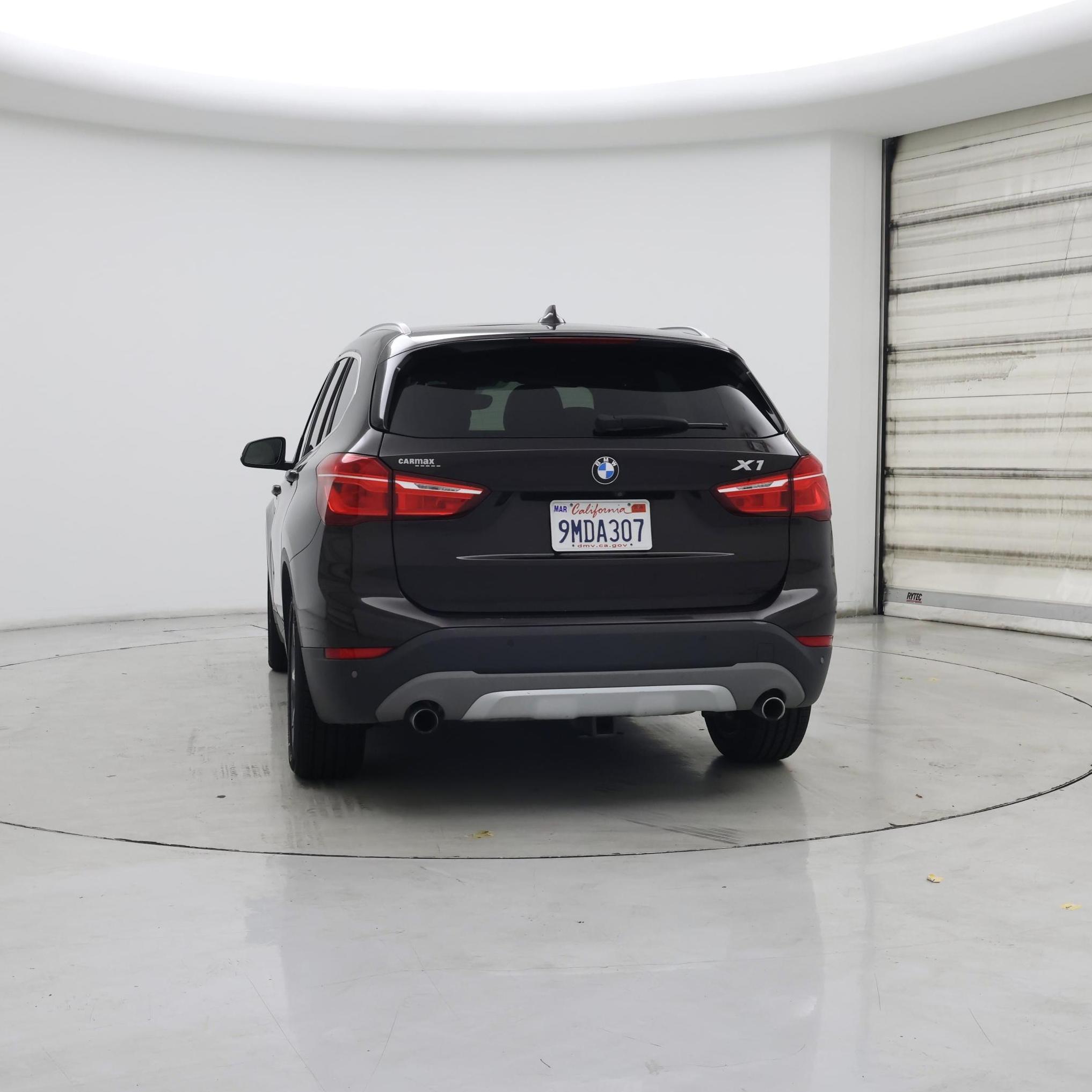 Thumbnail: 2017 BMW X1 - 6