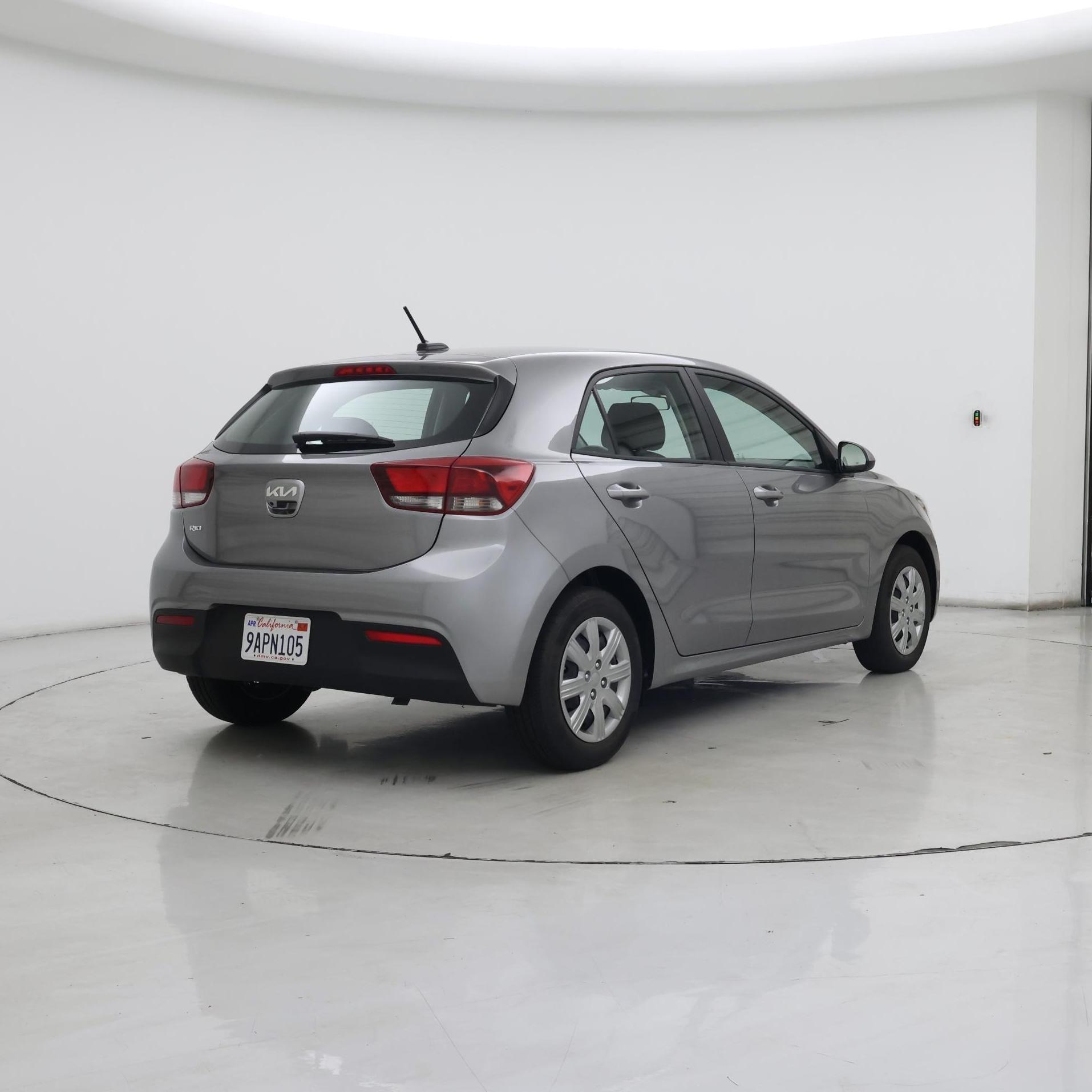 Thumbnail: 2022 Kia Rio5 - 8