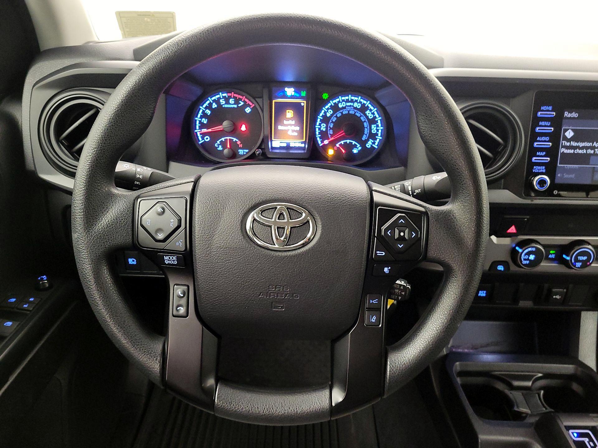 Thumbnail: 2022 Toyota Tacoma - 10