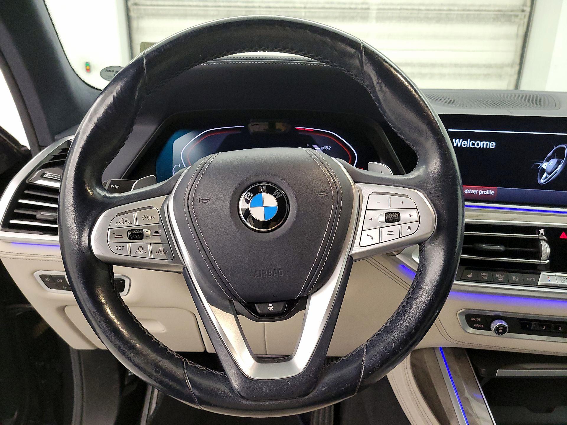 Thumbnail: 2019 BMW X7 - 10