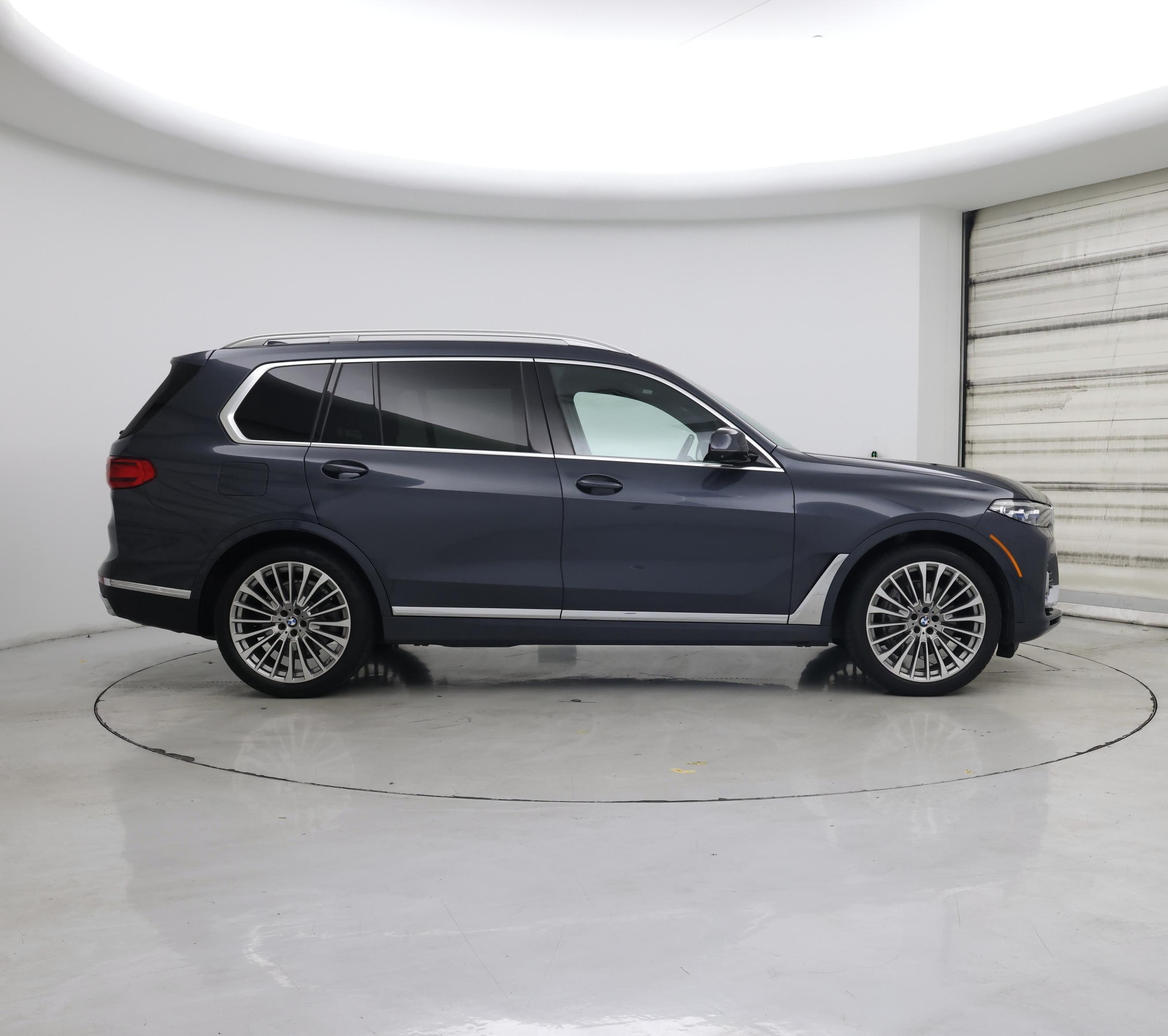 Thumbnail: 2019 BMW X7 - 7