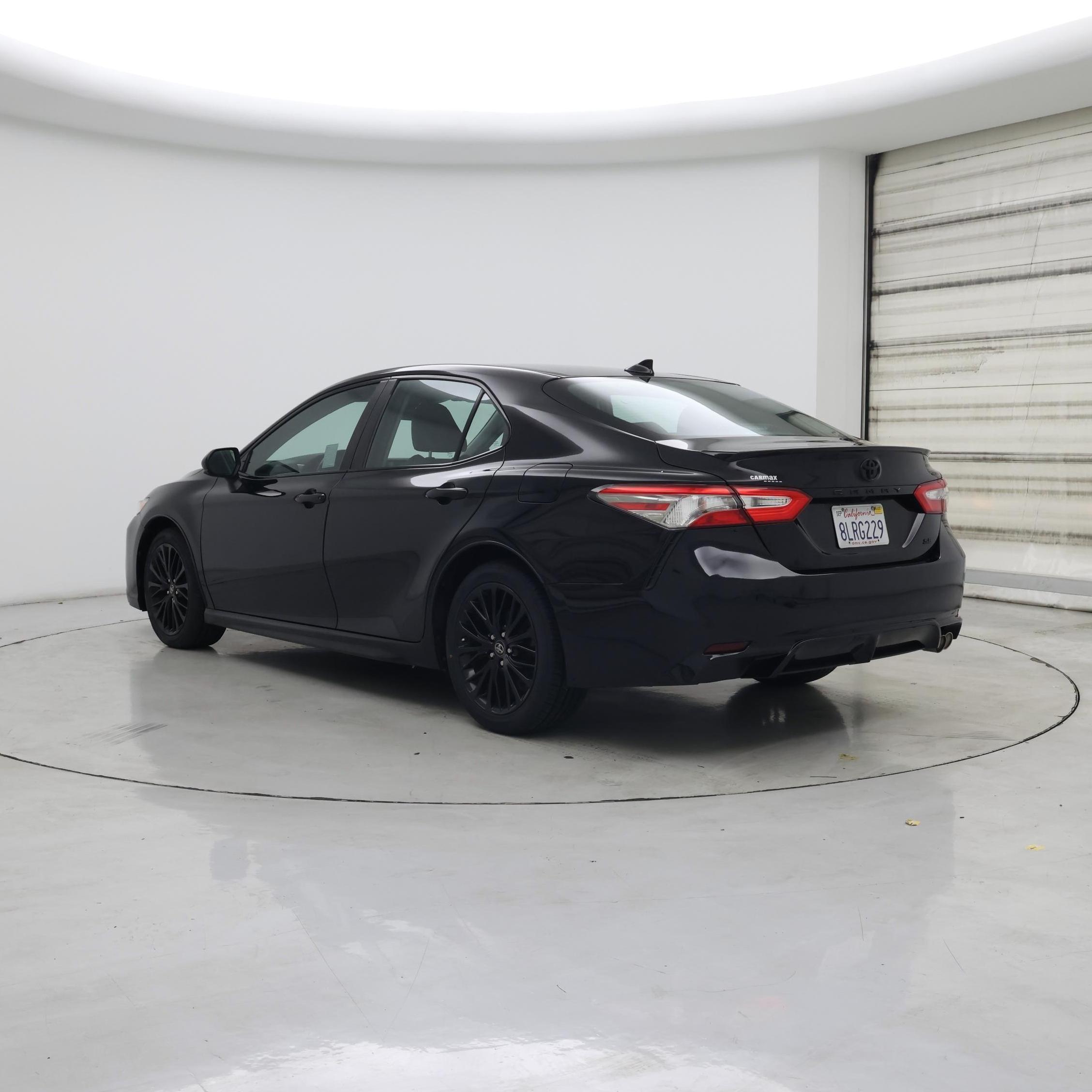 Thumbnail: 2019 Toyota Camry - 2