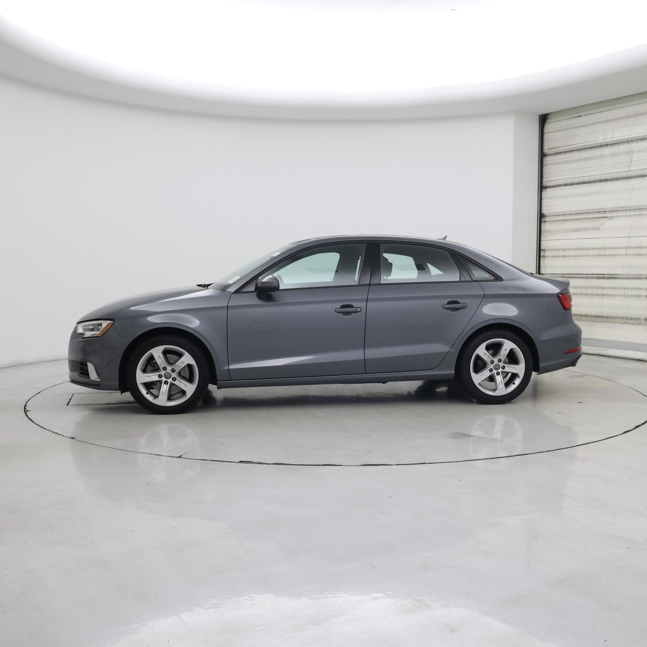 Thumbnail: 2017 Audi A3 - 3