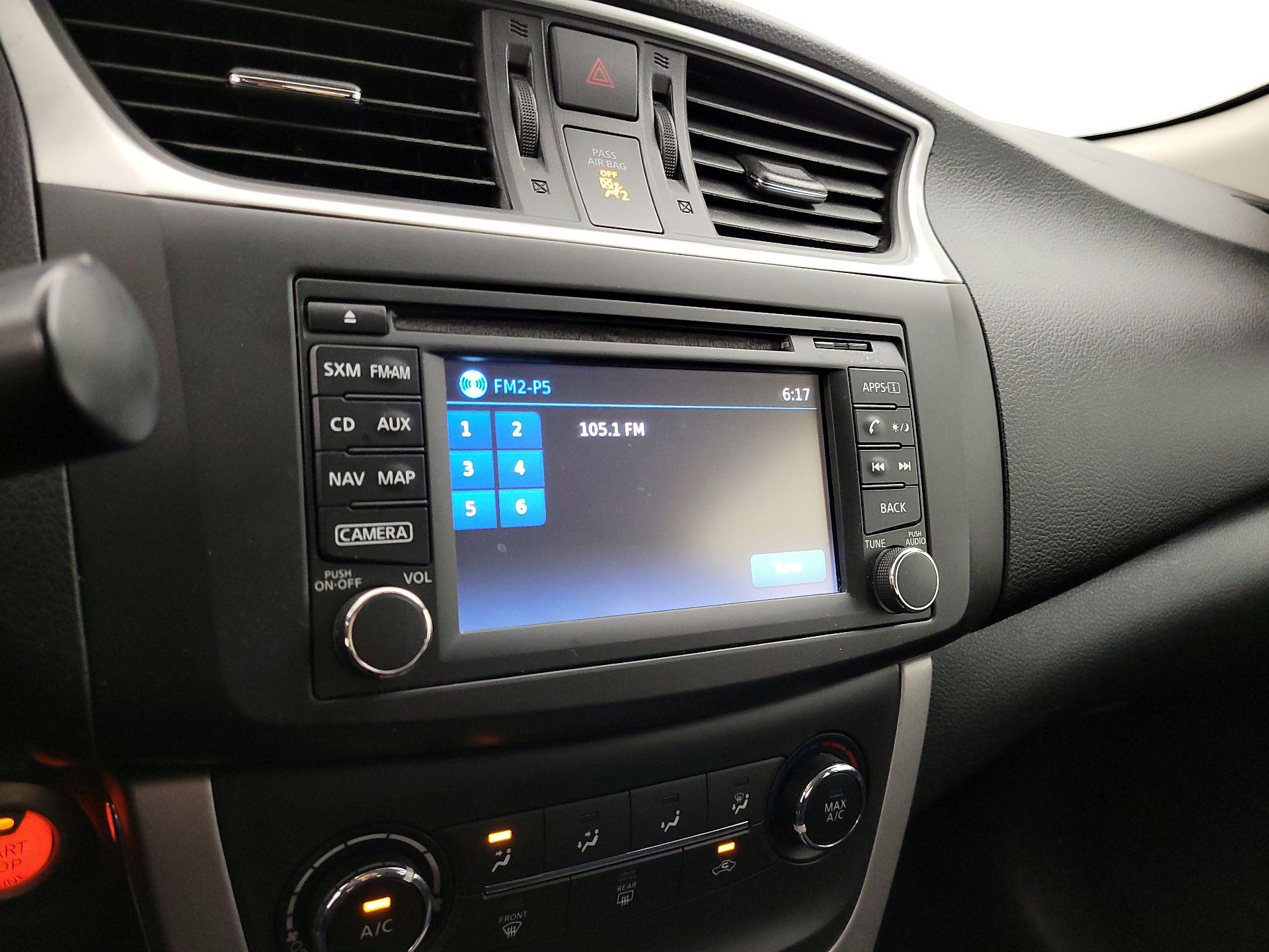 Thumbnail: 2015 Nissan Sentra - 16