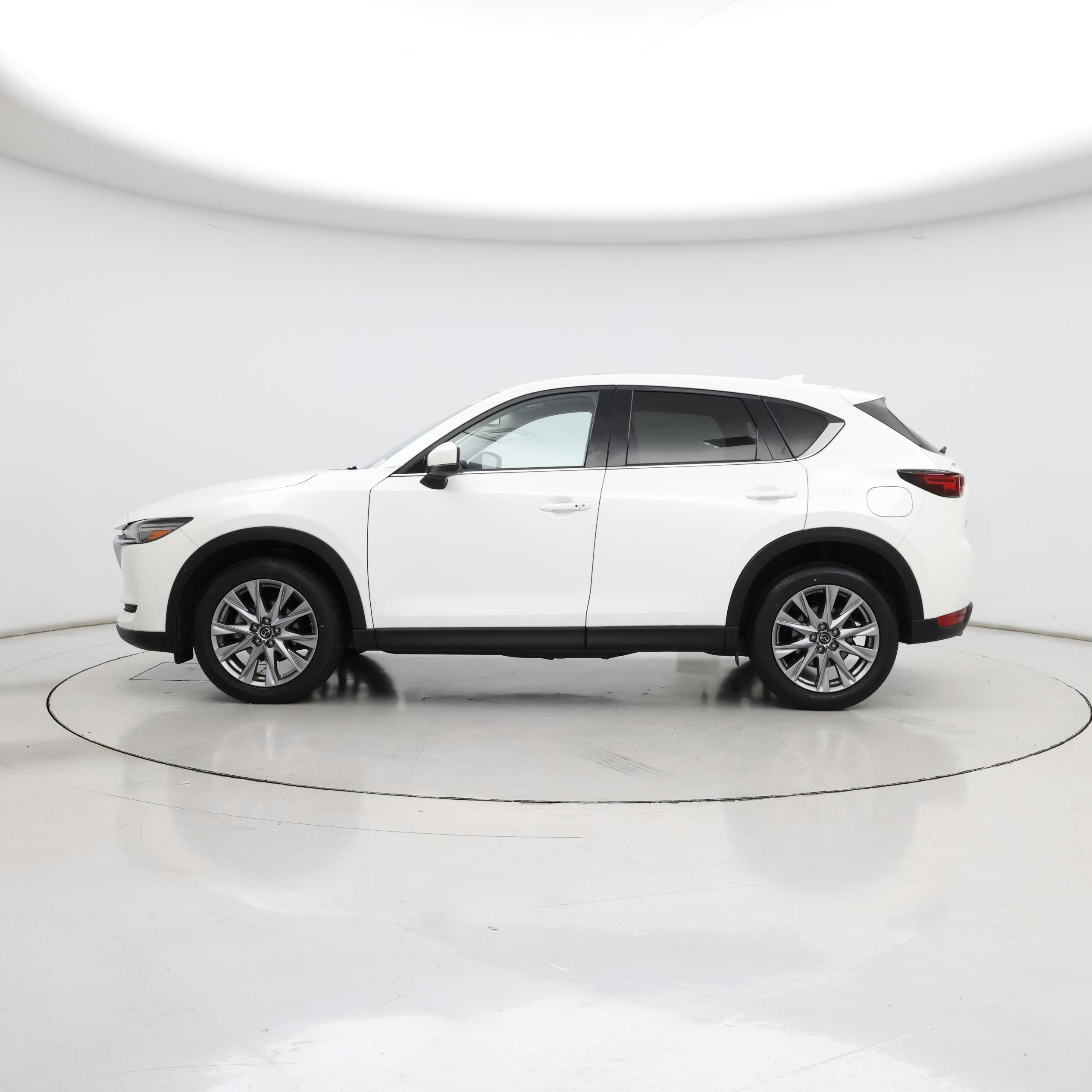 Thumbnail: 2019 Mazda CX-5 - 3