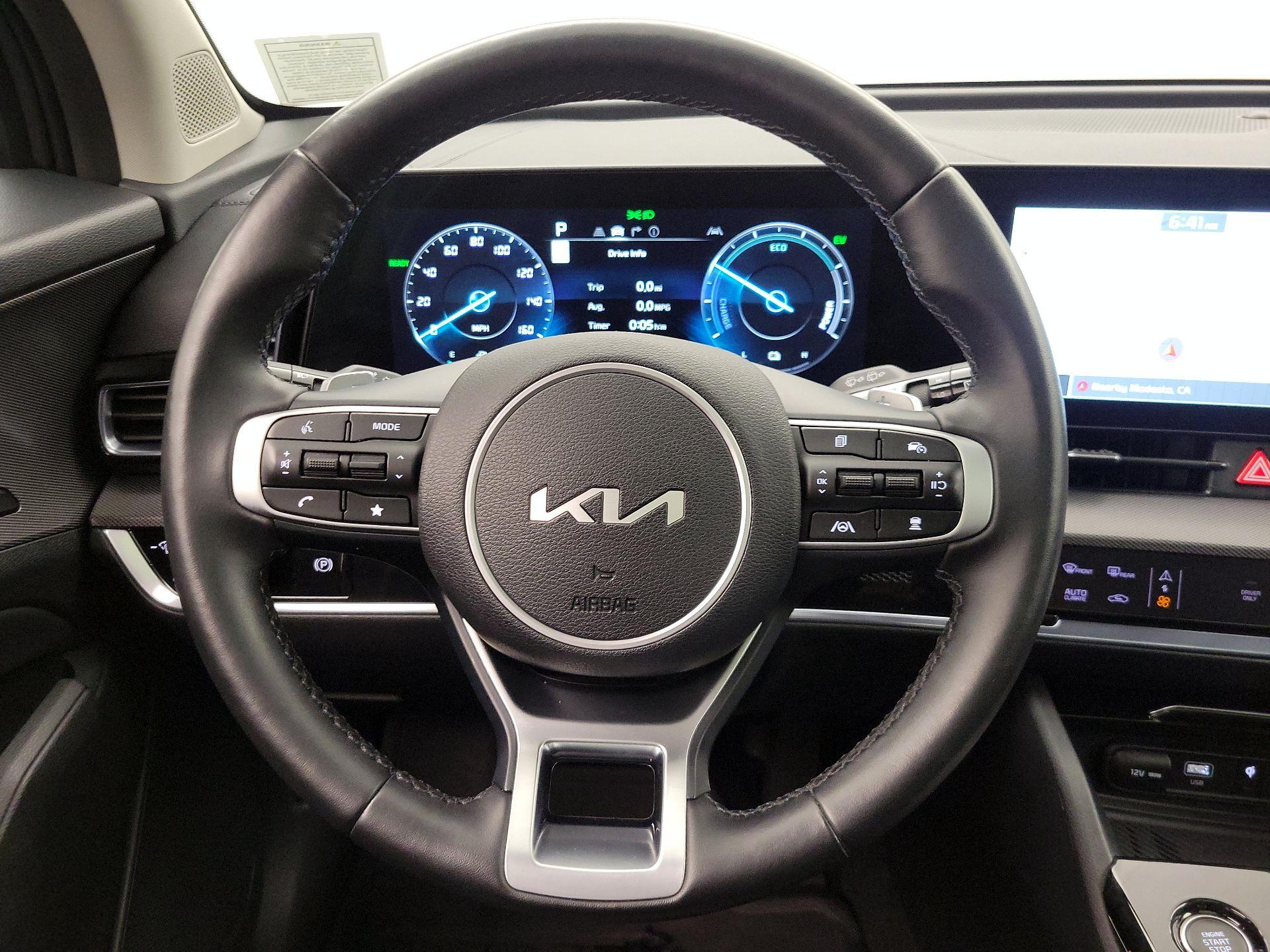 Thumbnail: 2023 Kia Sportage - 10