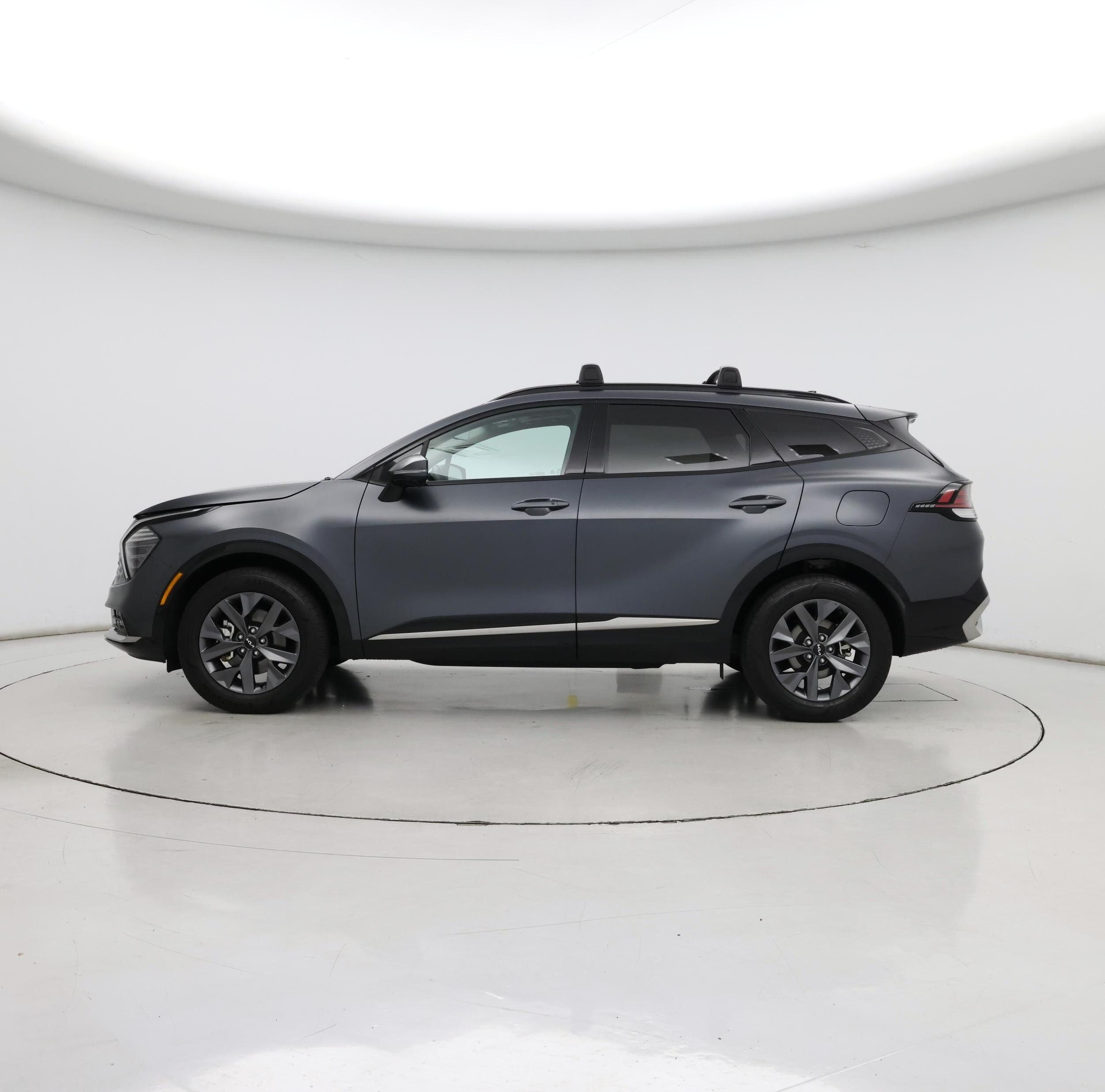 Thumbnail: 2023 Kia Sportage - 3