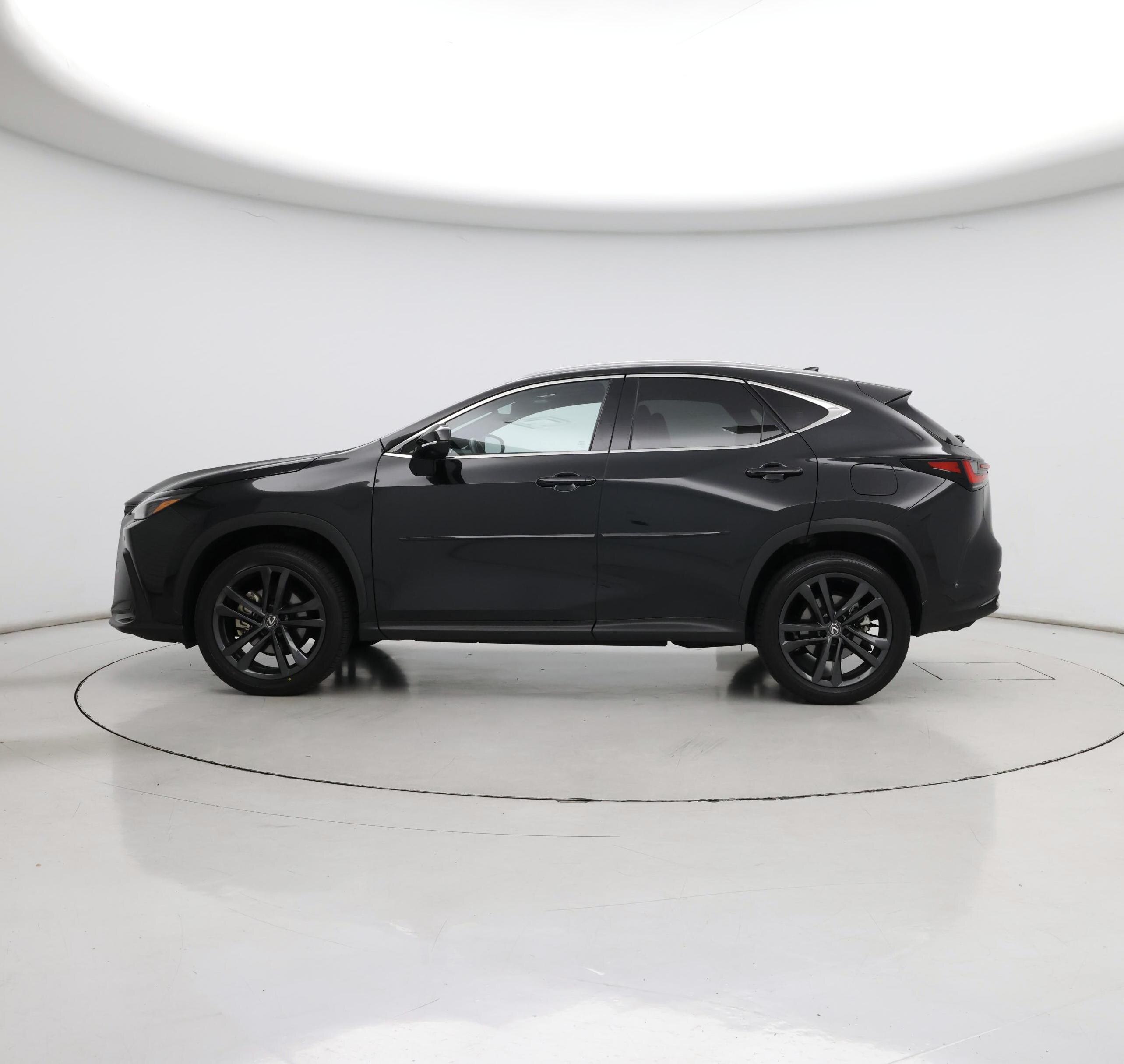 Thumbnail: 2024 Lexus NX - 3
