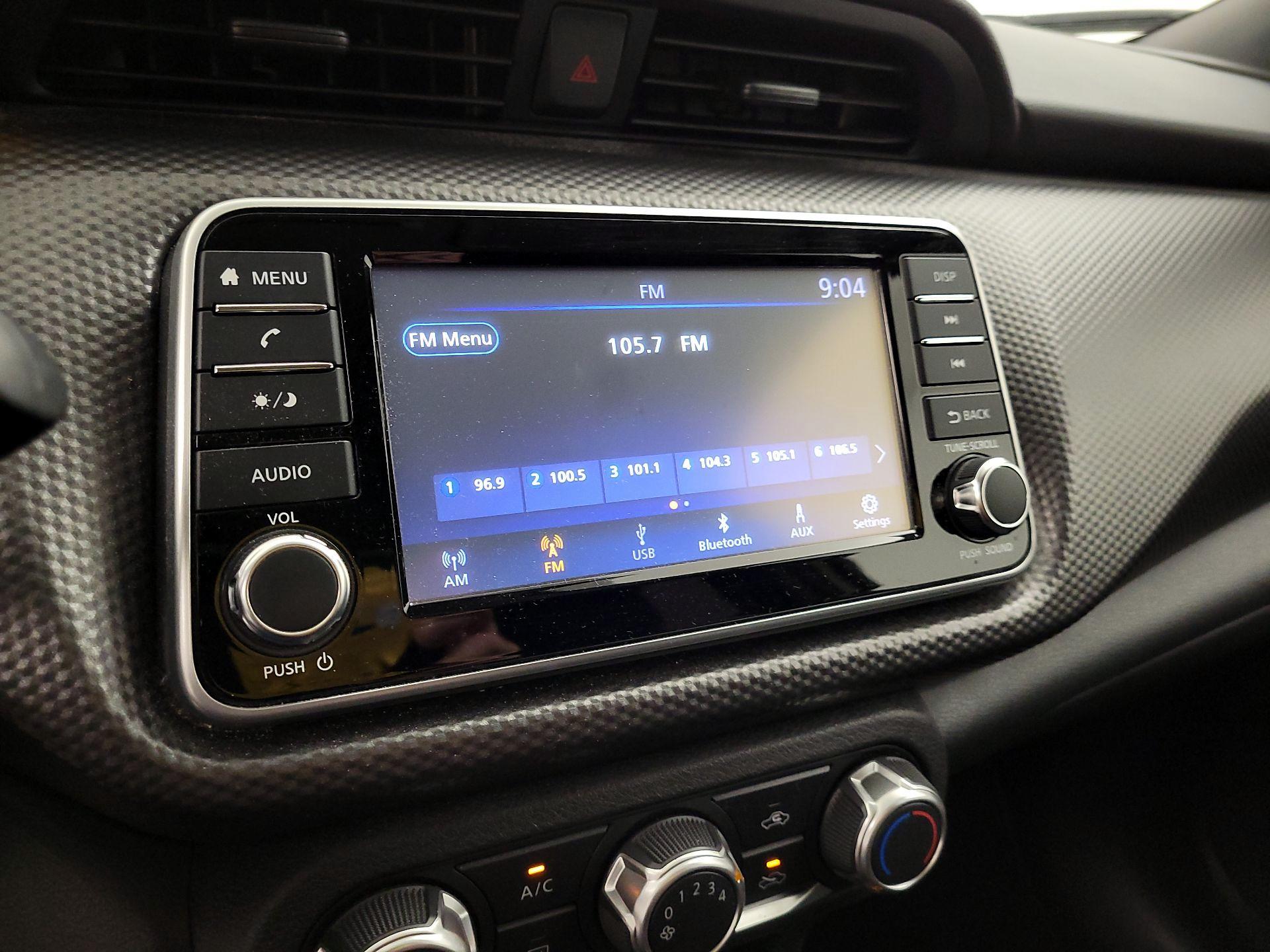 Thumbnail: 2019 Nissan Kicks - 14