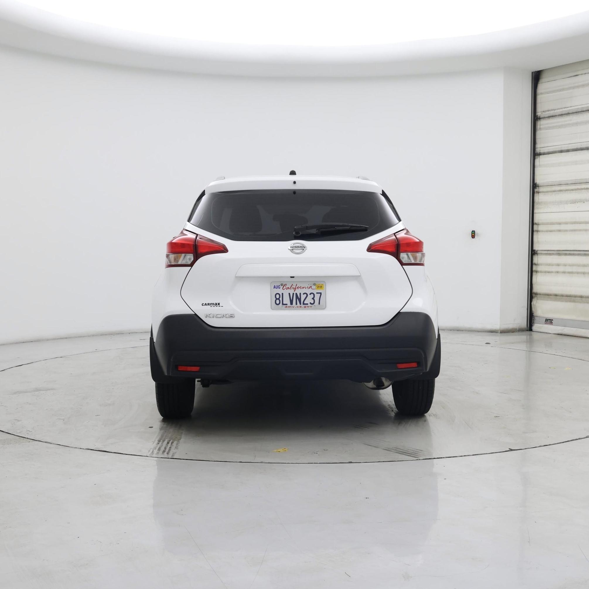 Thumbnail: 2019 Nissan Kicks - 6