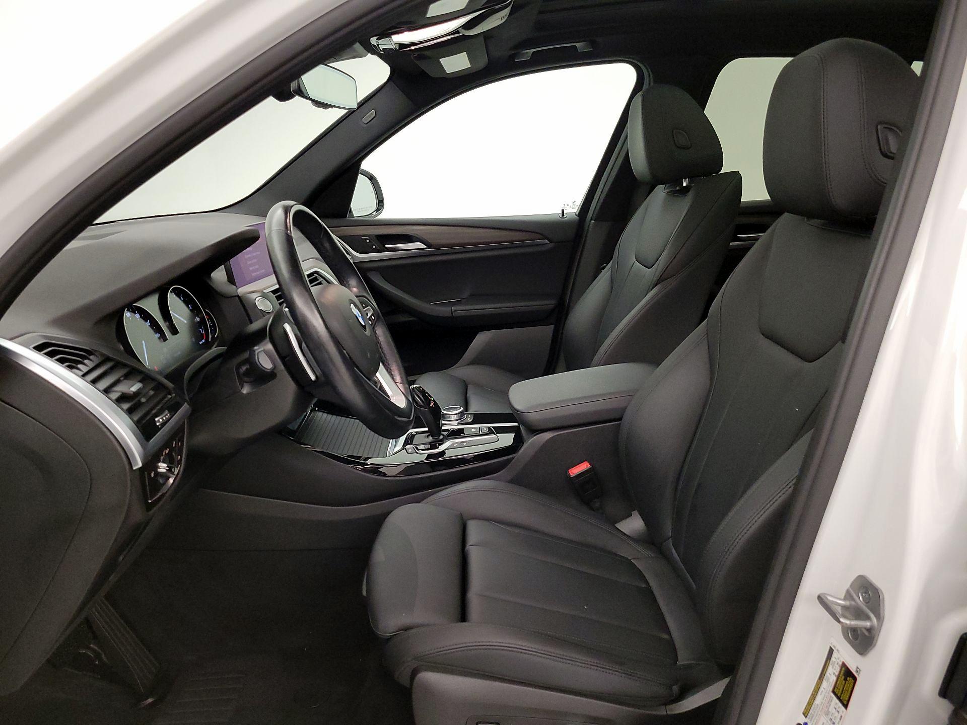 Thumbnail: 2021 BMW X3 - 11