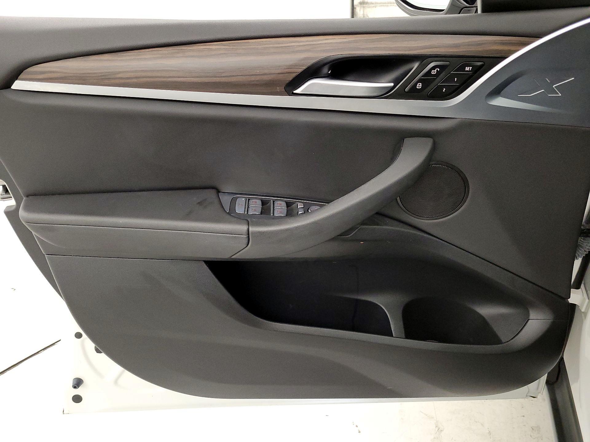 Thumbnail: 2021 BMW X3 - 12
