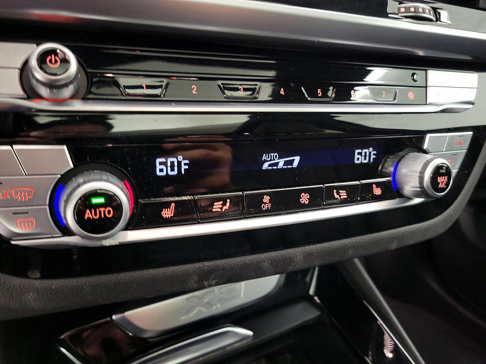 Thumbnail: 2021 BMW X3 - 16