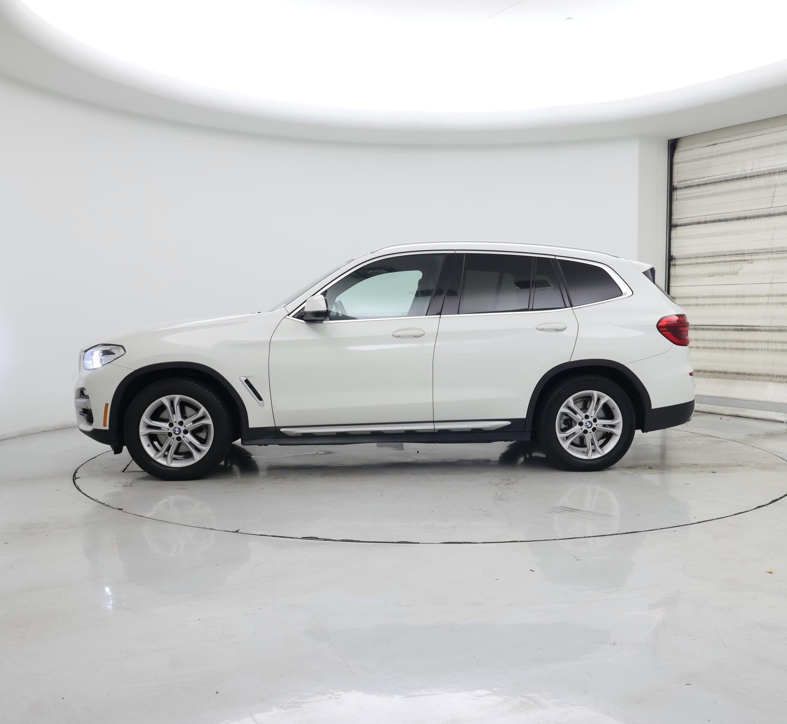Thumbnail: 2021 BMW X3 - 3