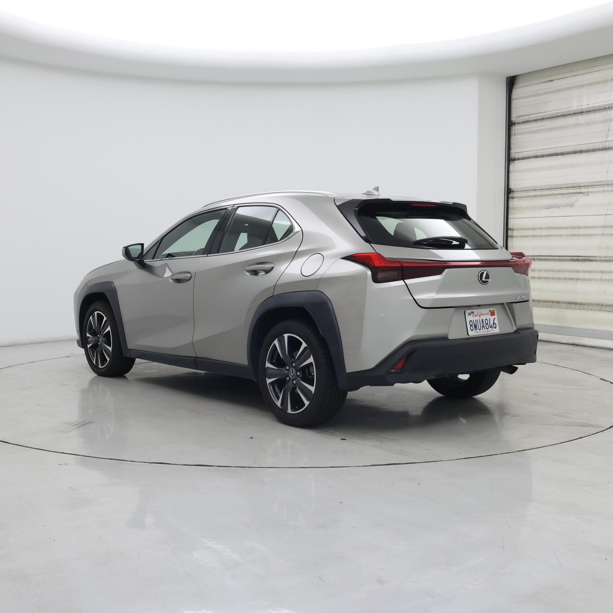 Thumbnail: 2019 Lexus UX - 2