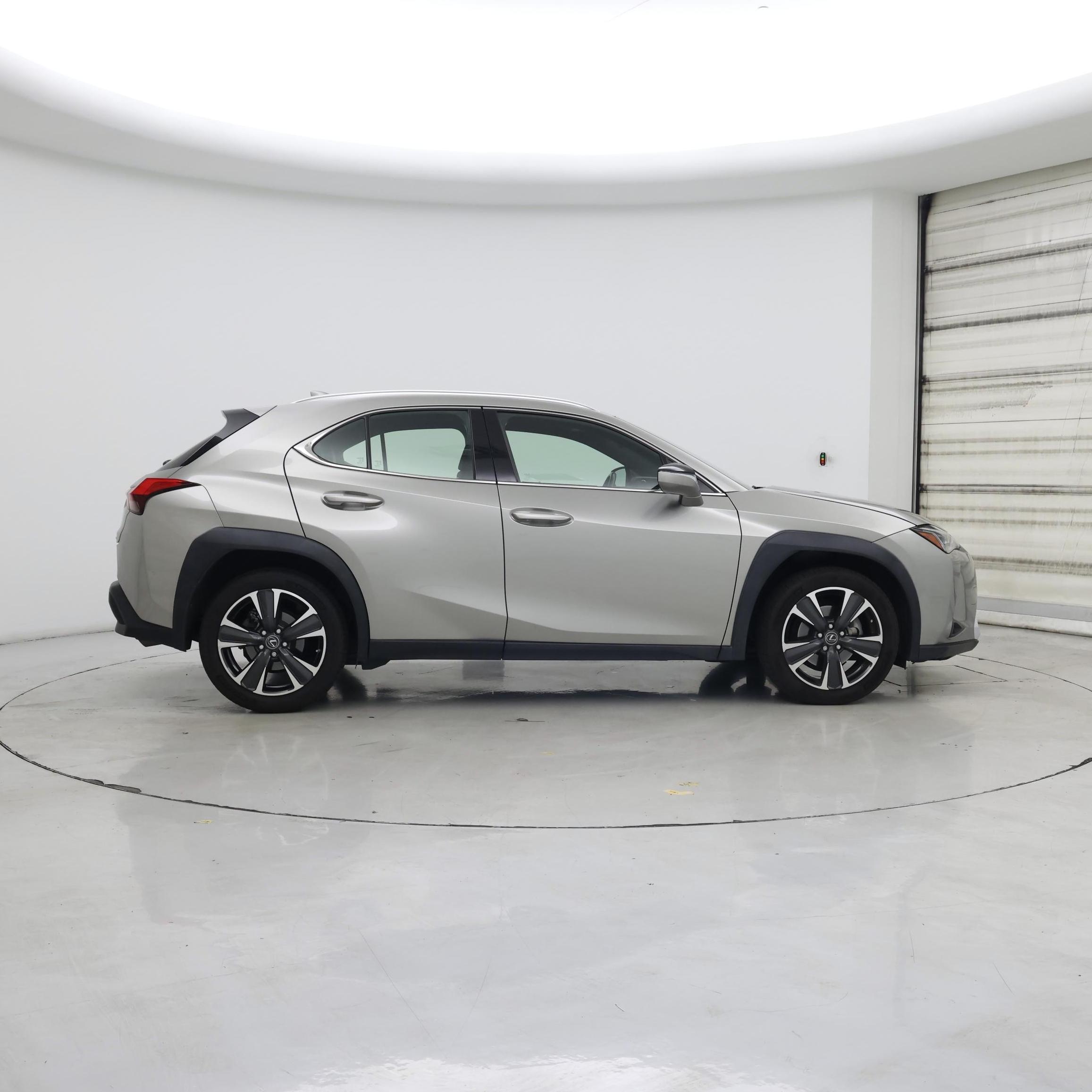 Thumbnail: 2019 Lexus UX - 7