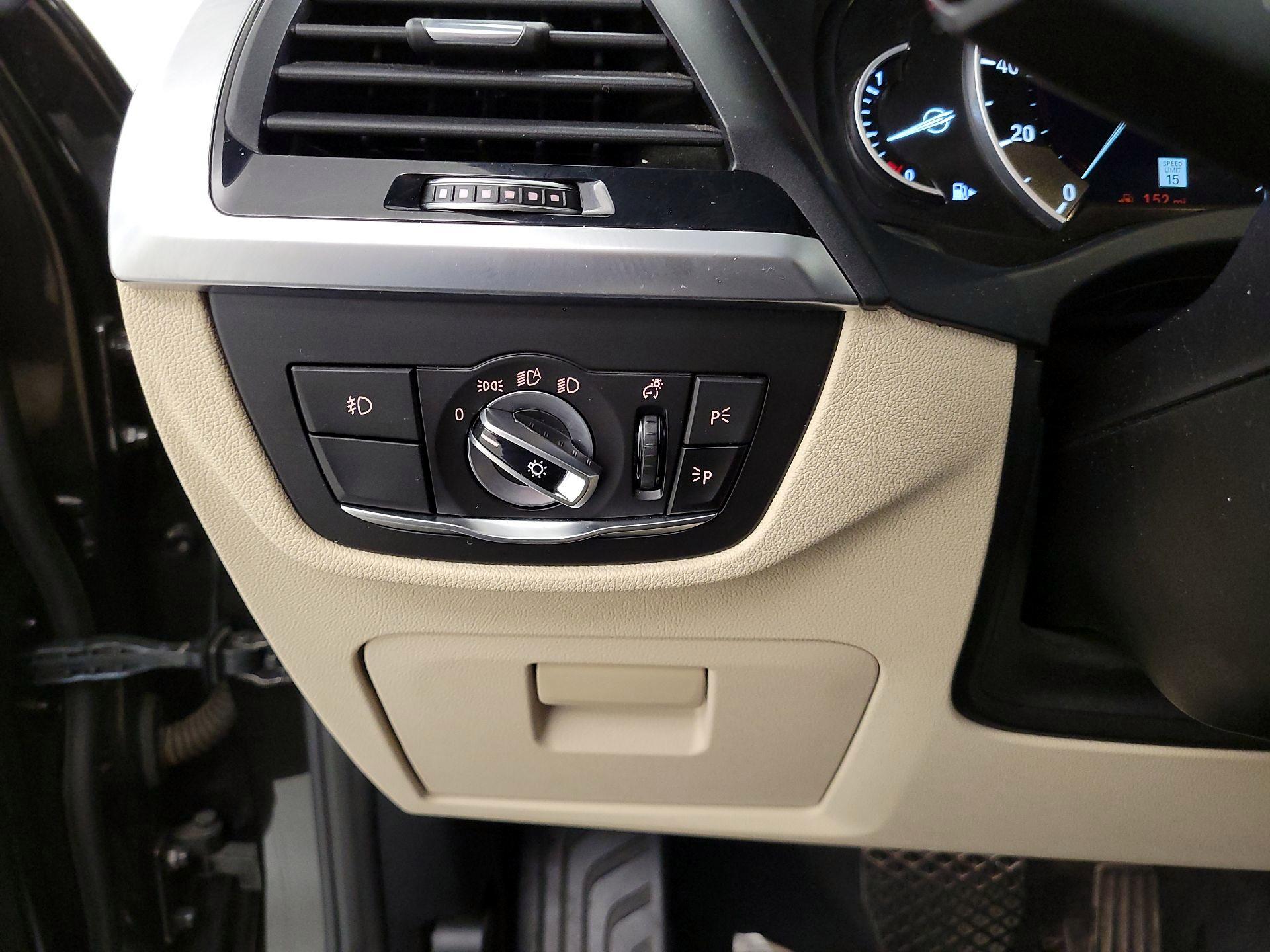 Thumbnail: 2019 BMW X3 - 13