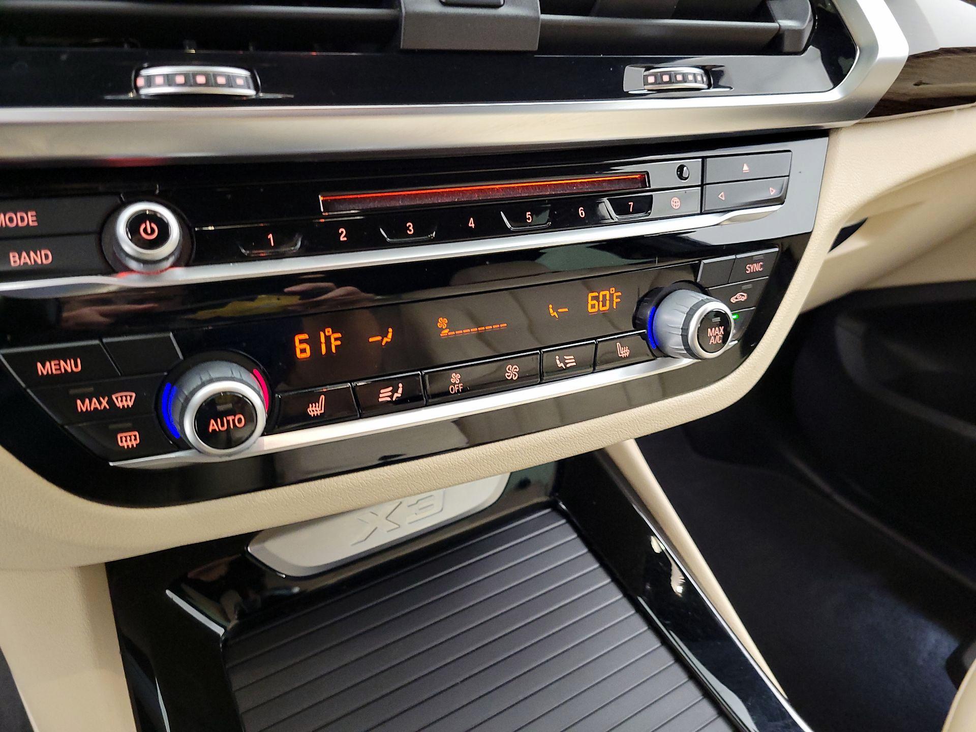 Thumbnail: 2019 BMW X3 - 17