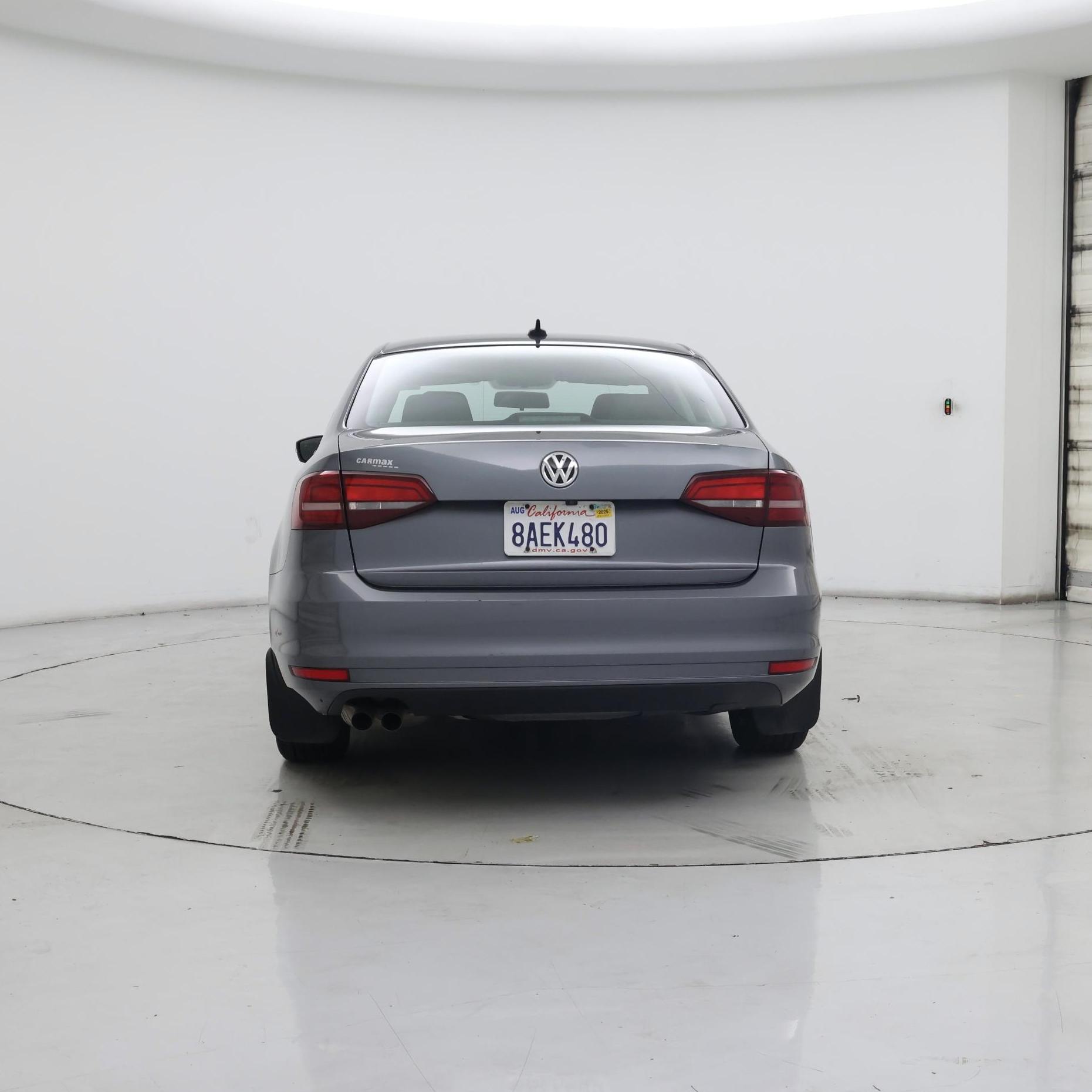 Thumbnail: 2017 Volkswagen Jetta - 6