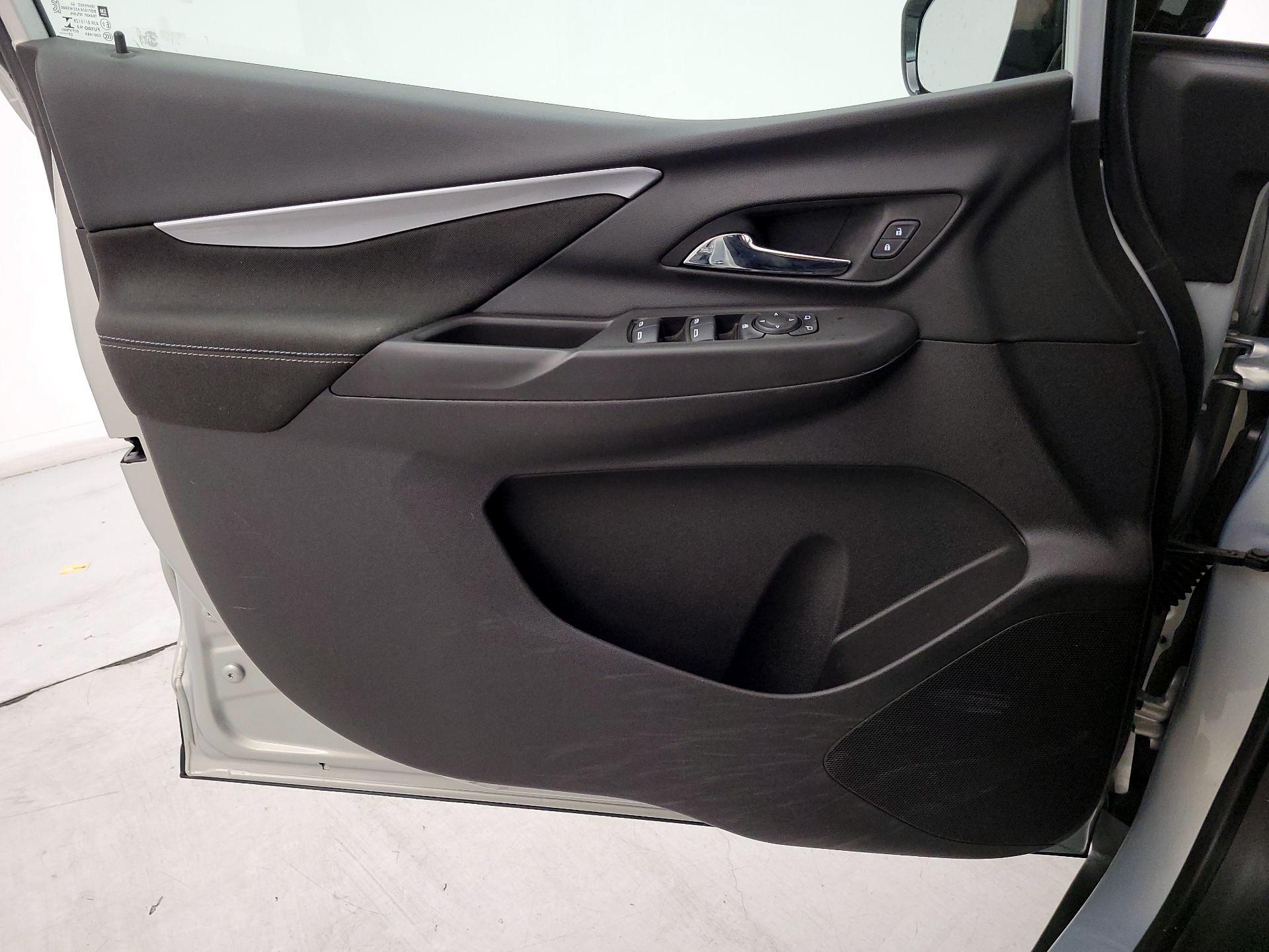Thumbnail: 2023 Chevrolet Bolt EV - 12
