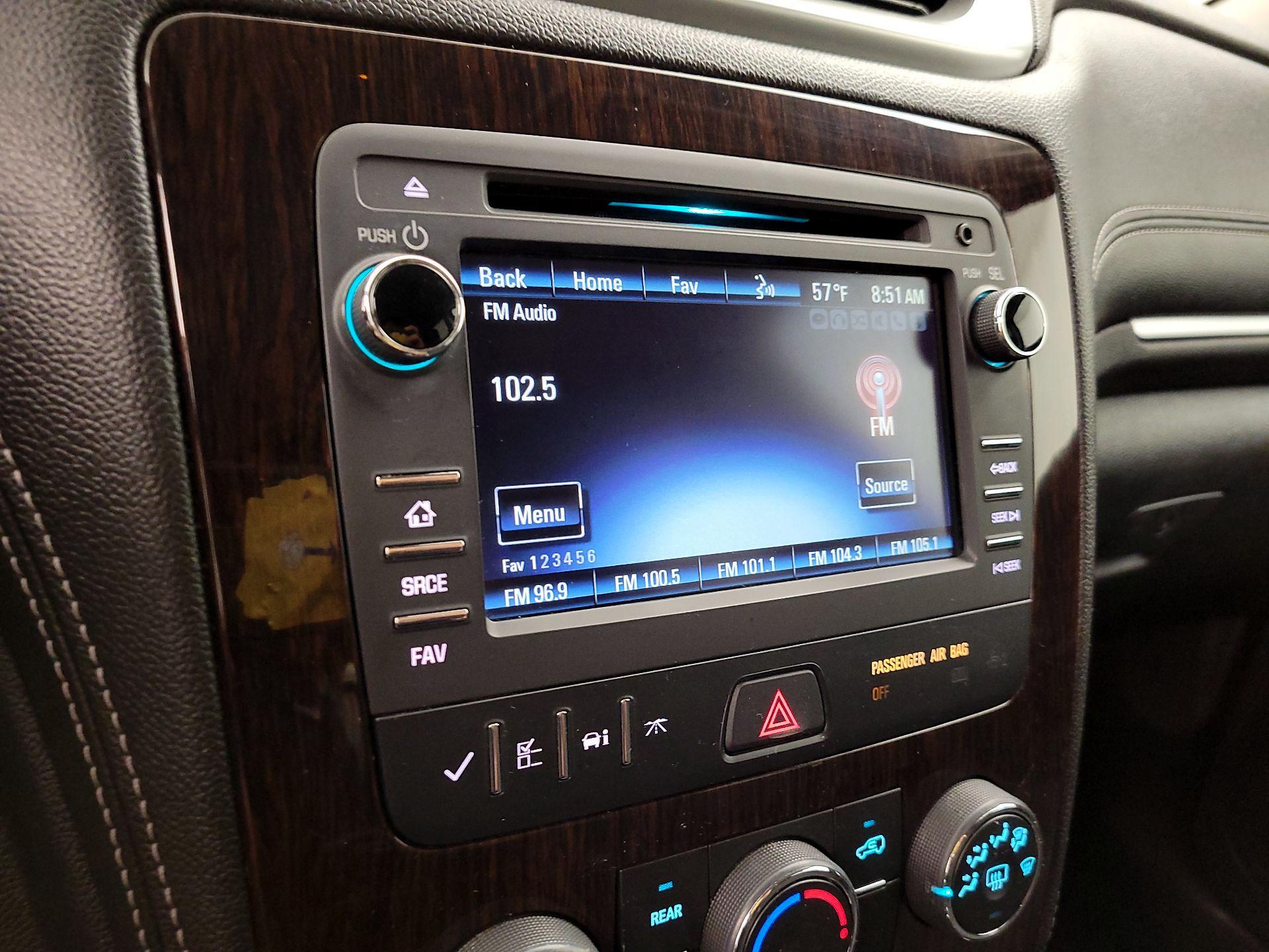 Thumbnail: 2016 Chevrolet Traverse - 15