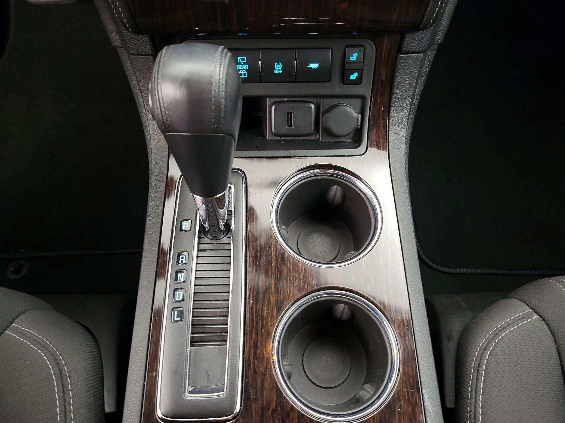 Thumbnail: 2016 Chevrolet Traverse - 17