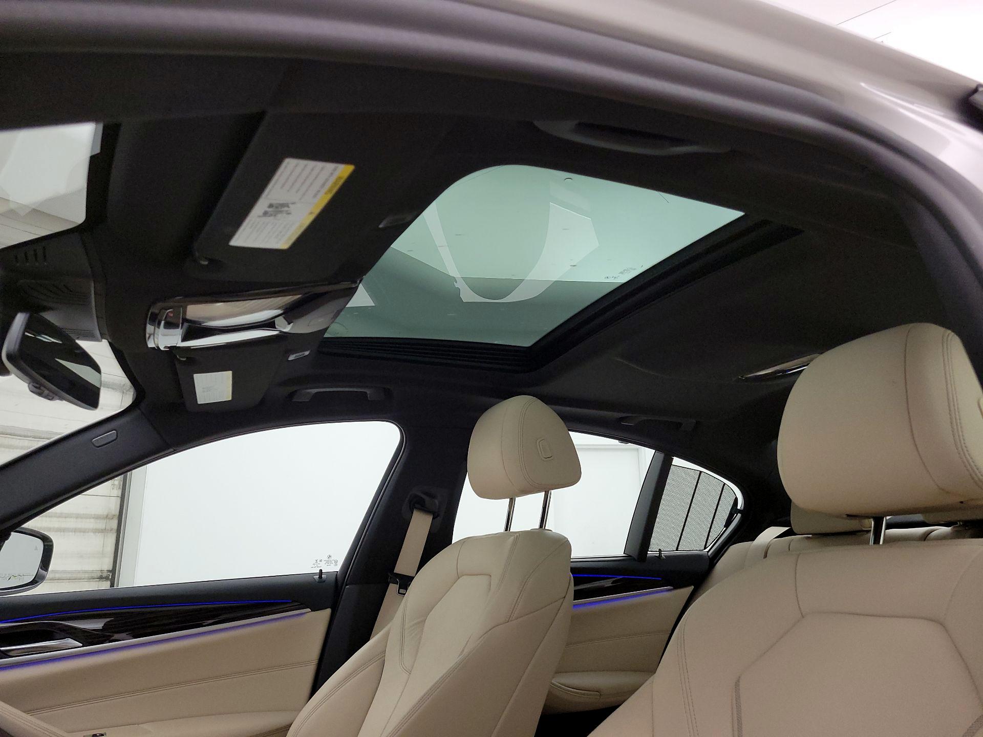Thumbnail: 2020 BMW 5 Series - 20