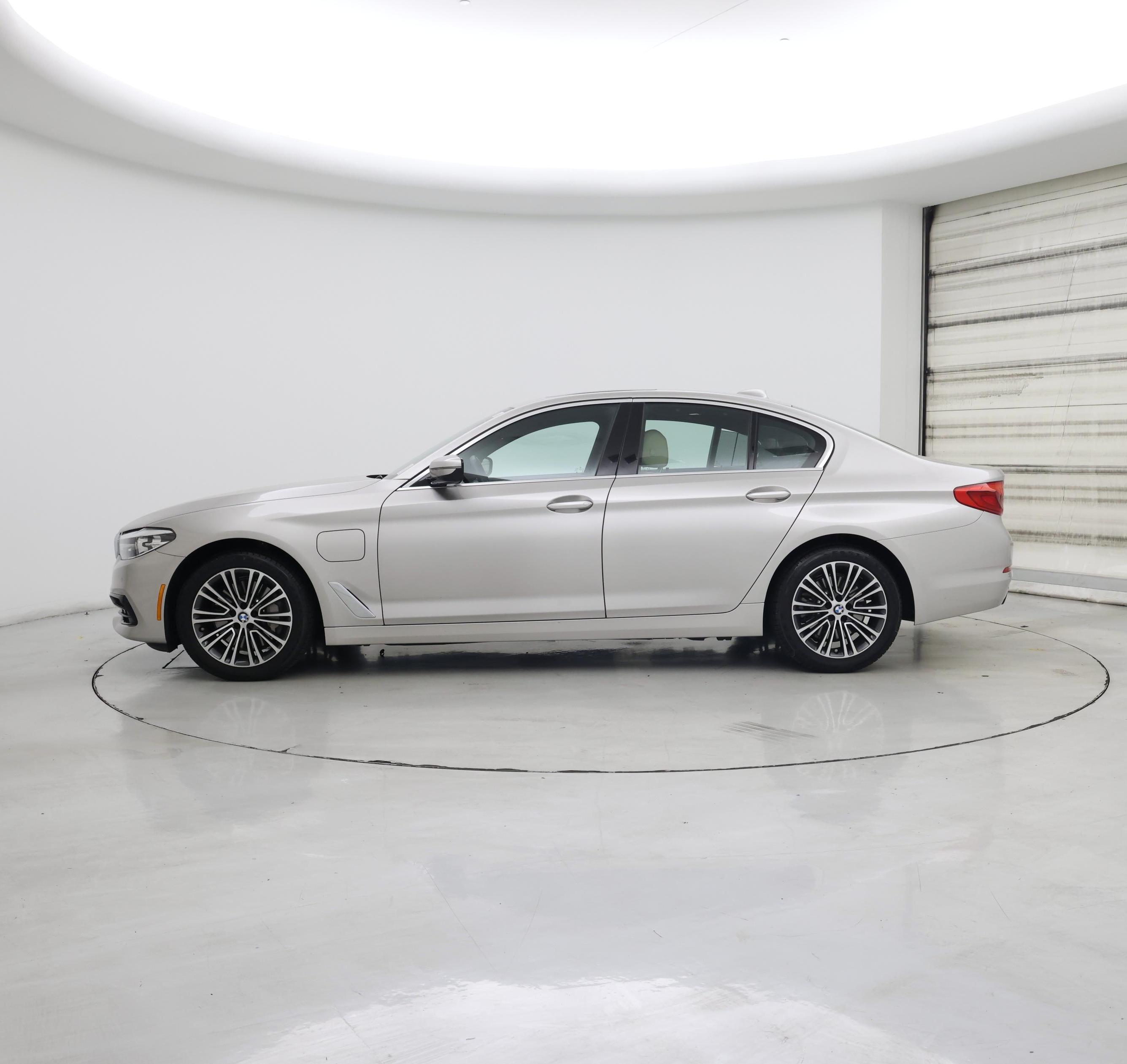 Thumbnail: 2020 BMW 5 Series - 3