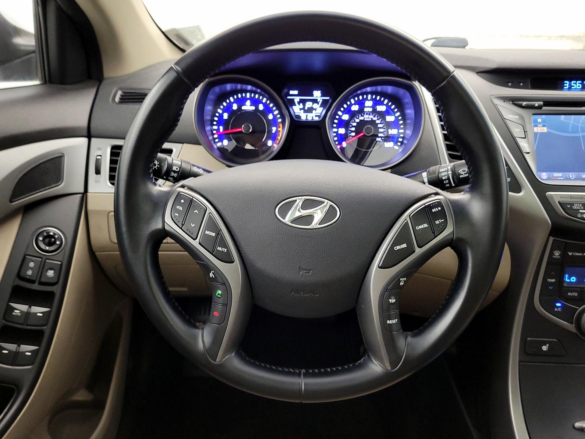 Thumbnail: 2014 Hyundai Elantra - 10