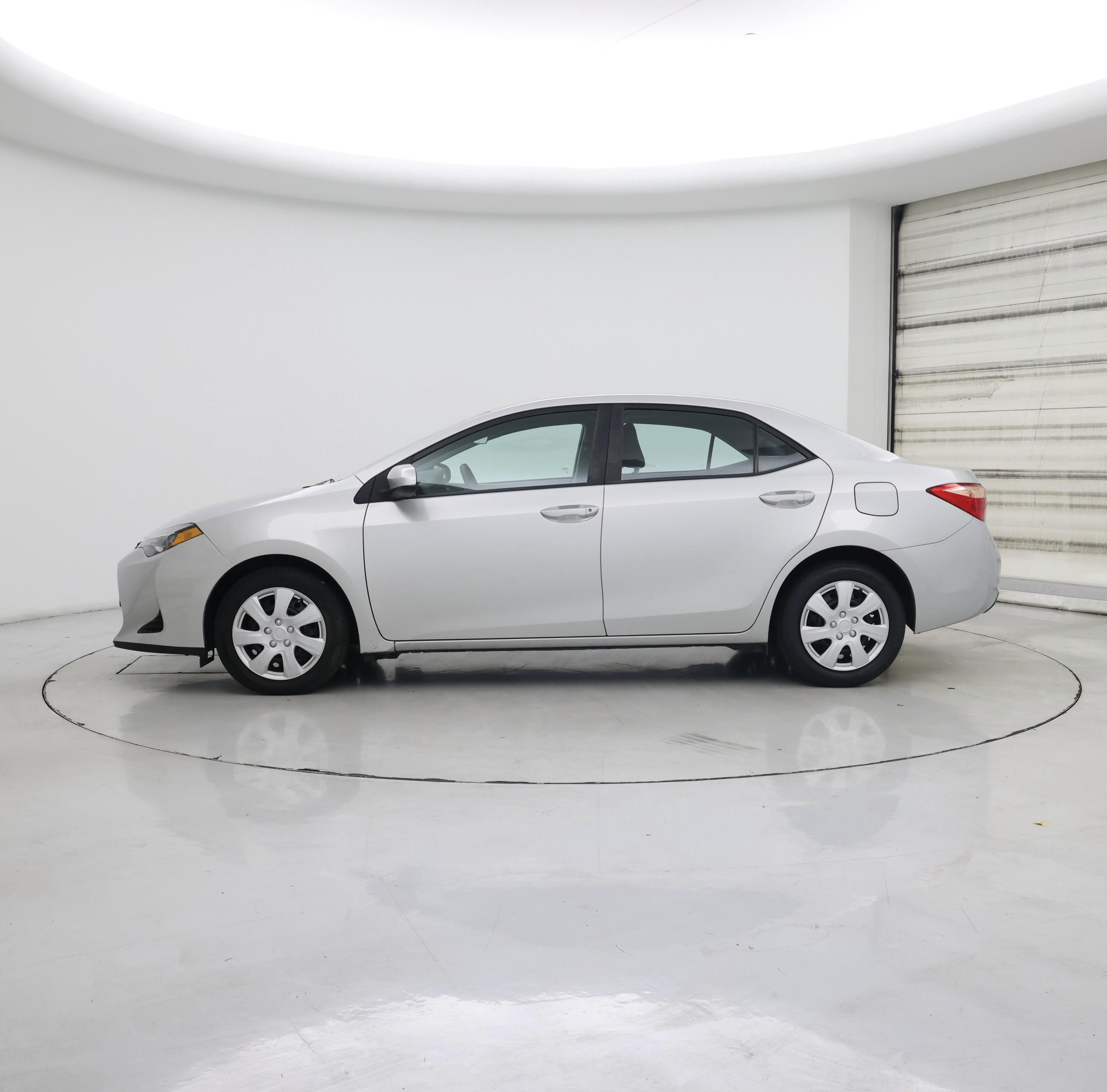 Thumbnail: 2019 Toyota Corolla - 3