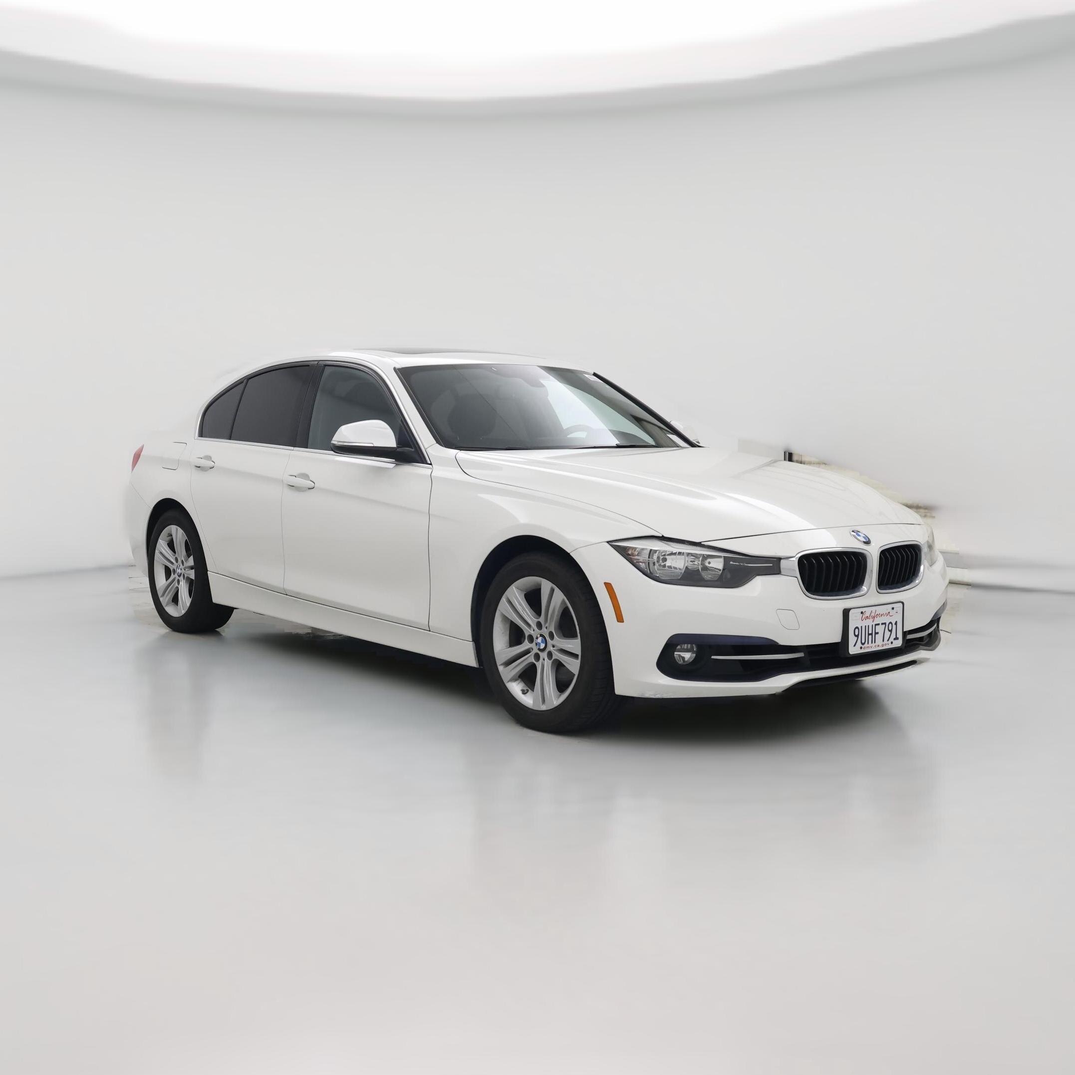 Thumbnail: 2017 BMW 3 Series - 1