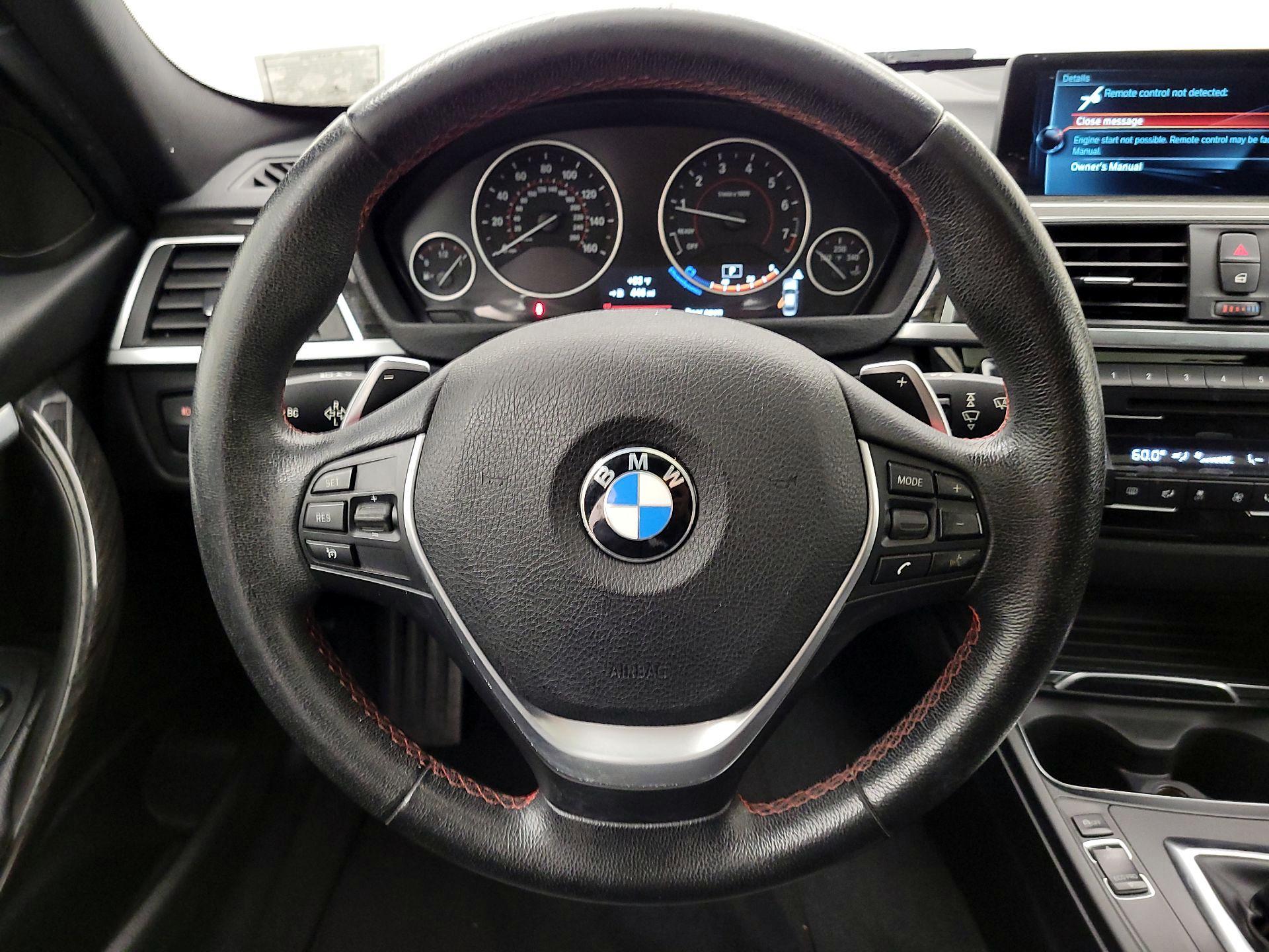 Thumbnail: 2017 BMW 3 Series - 10