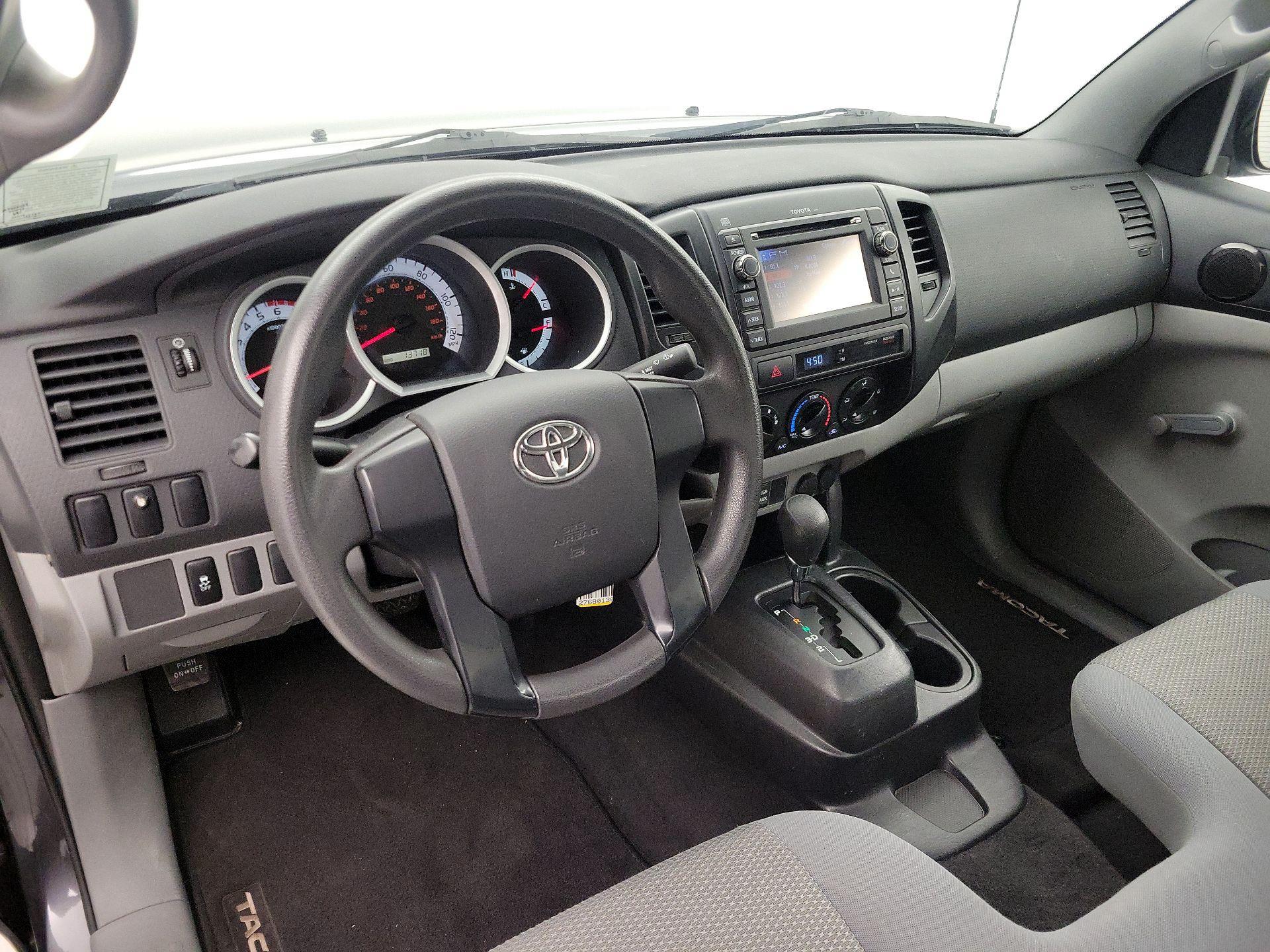 Thumbnail: 2013 Toyota Tacoma - 9