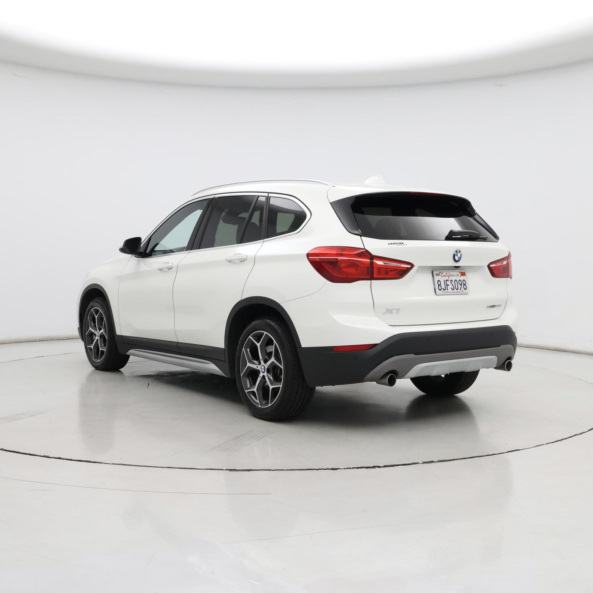 Thumbnail: 2019 BMW X1 - 2
