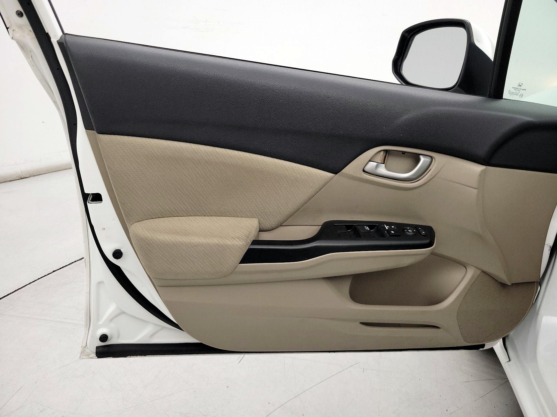 Thumbnail: 2013 Honda Civic - 12