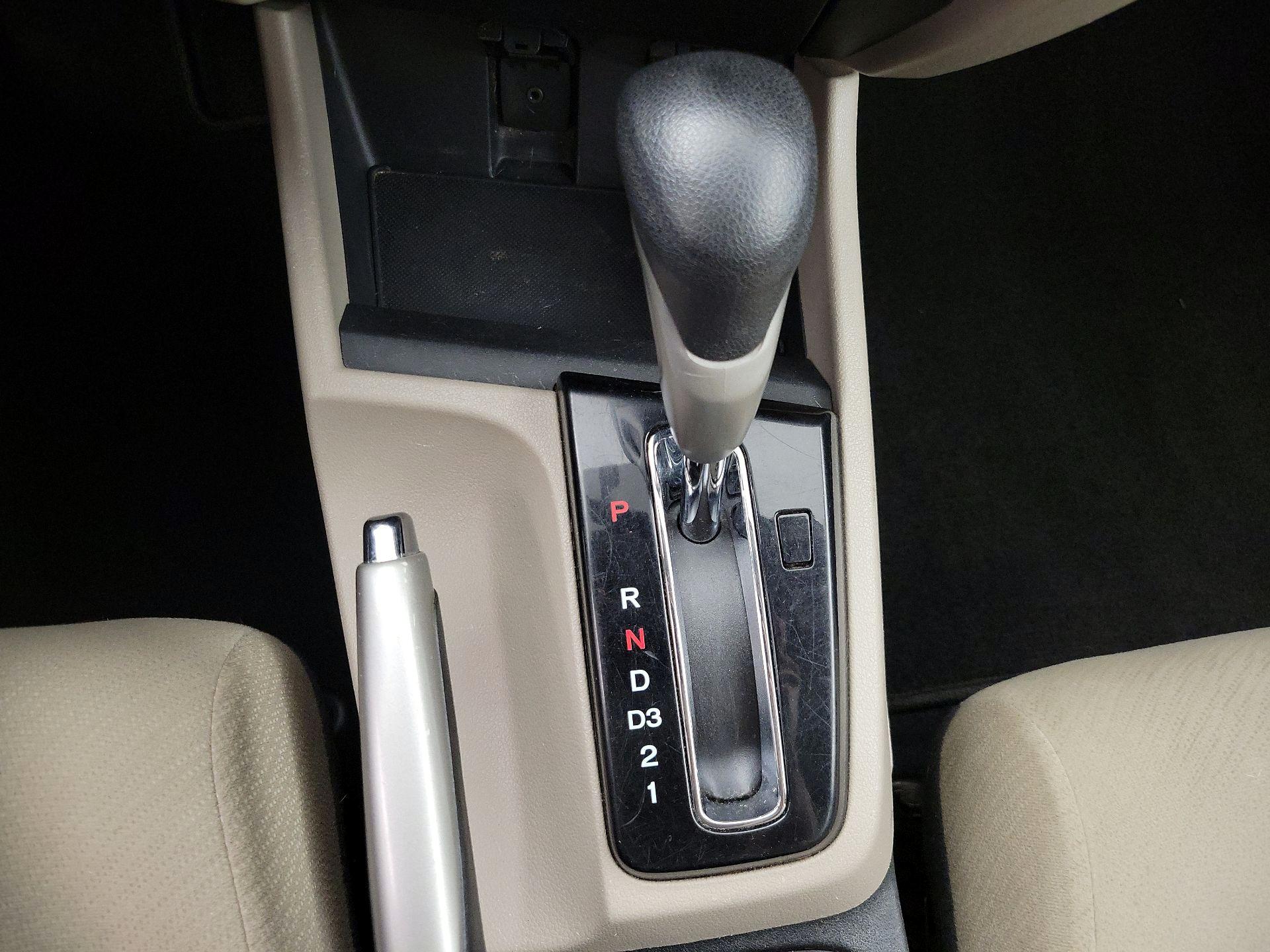 Thumbnail: 2013 Honda Civic - 17
