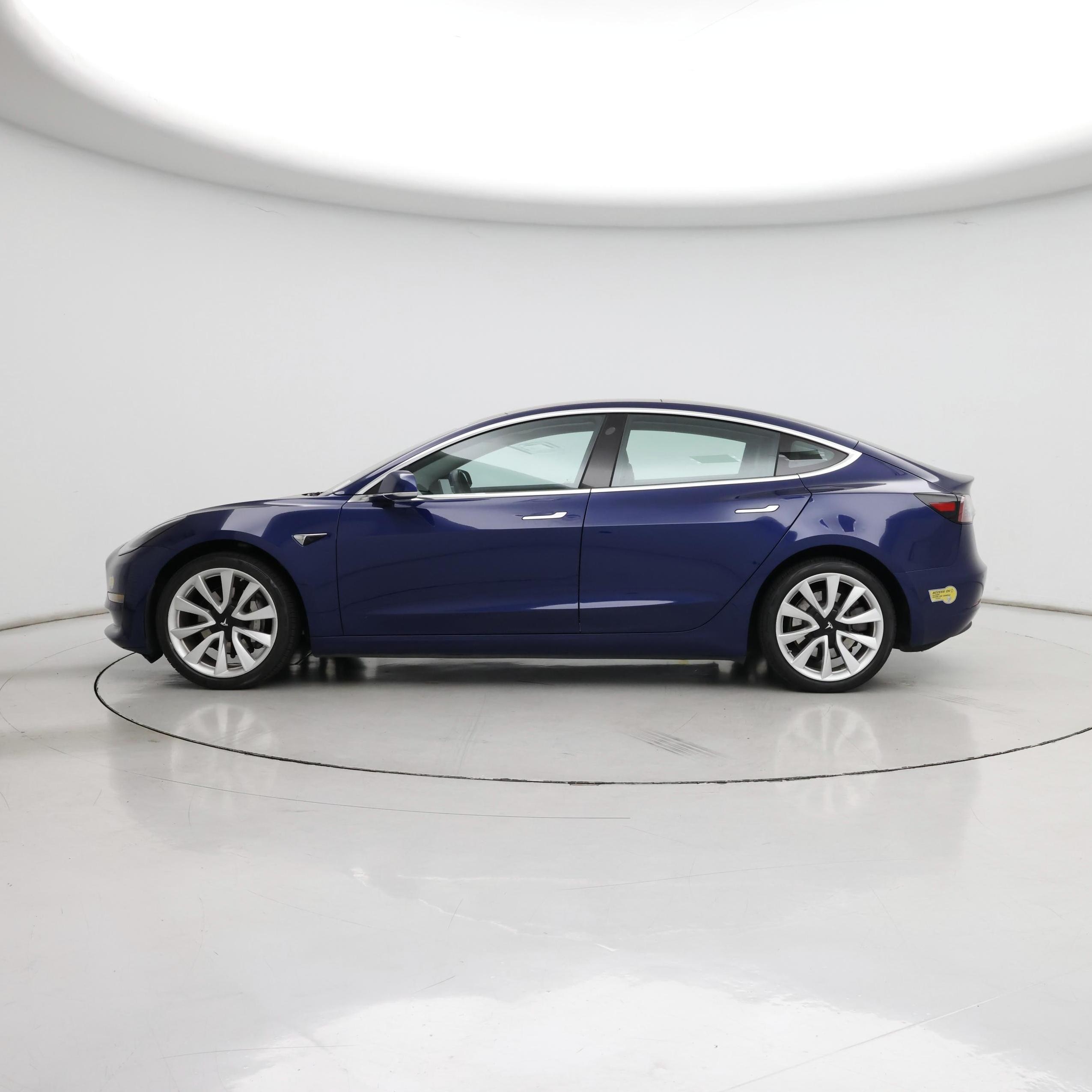 Thumbnail: 2019 Tesla Model 3 - 3
